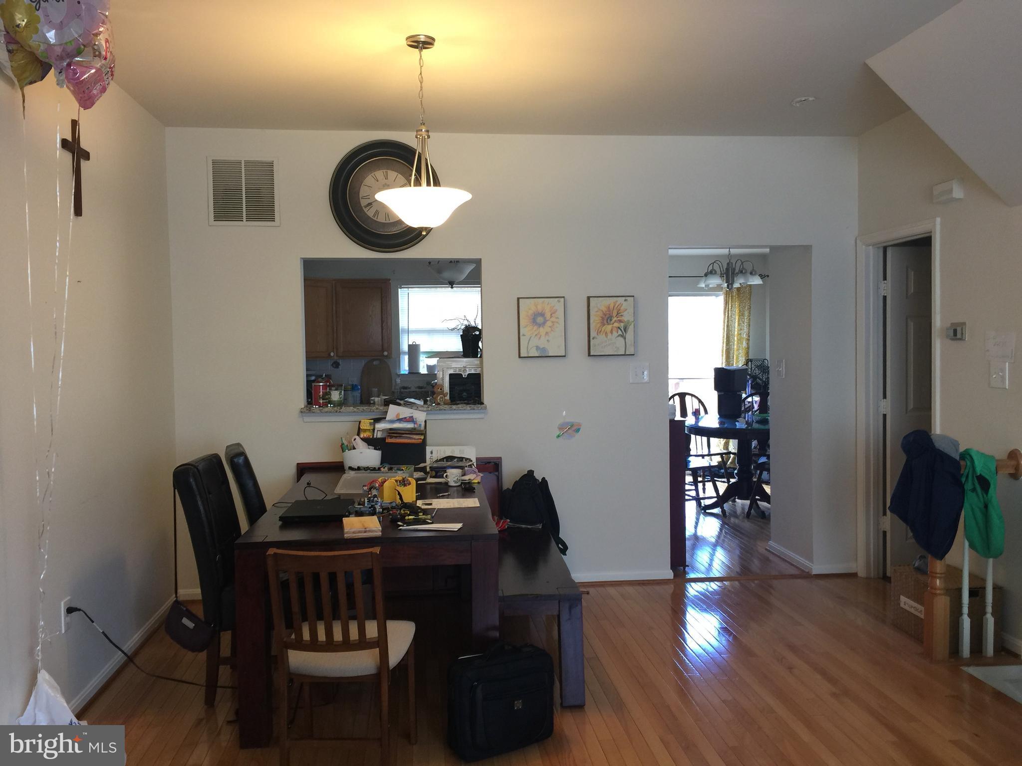 CENTRE RIDGE LAND BAY - Residential Lease