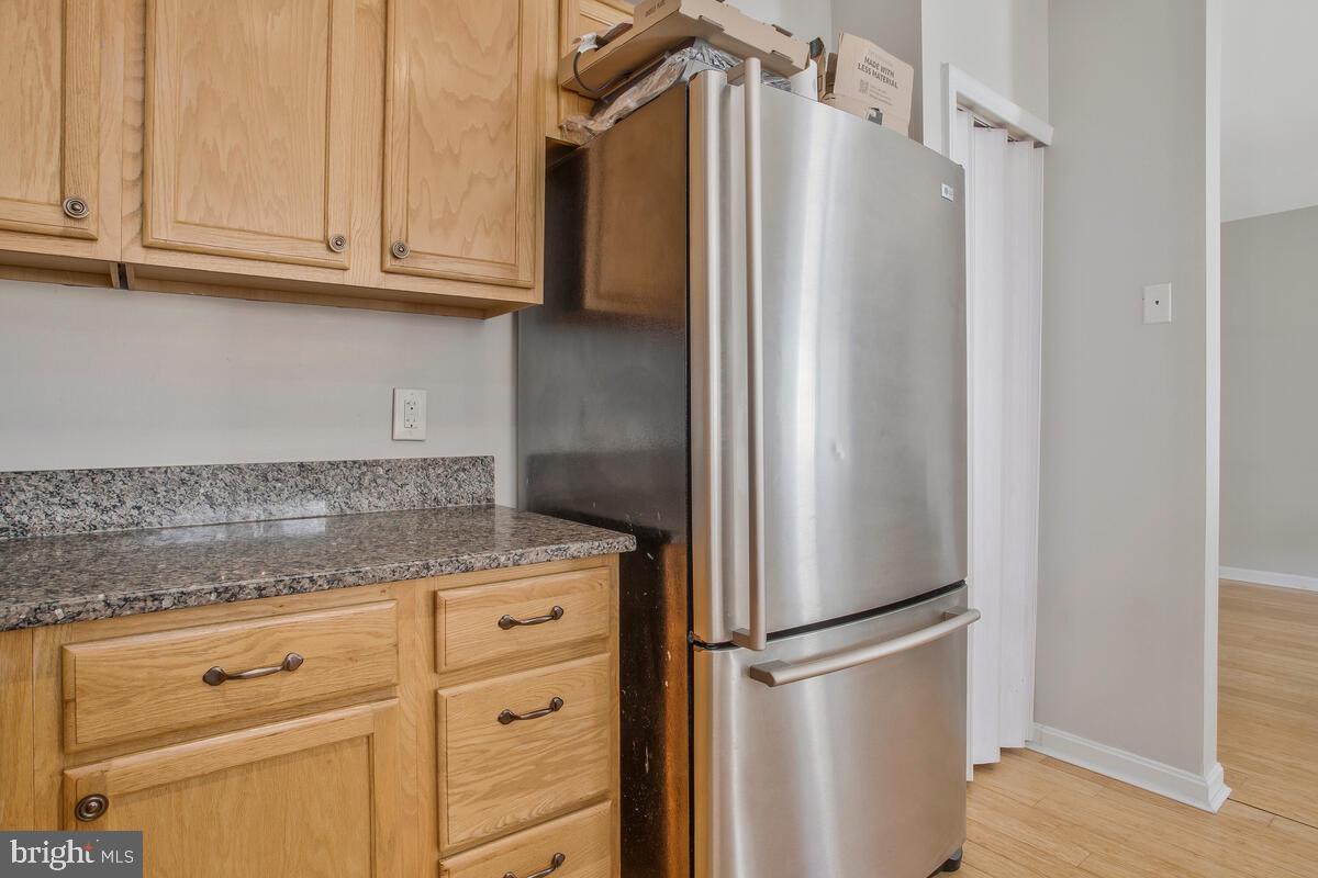 SEVEN OAKS - Residential