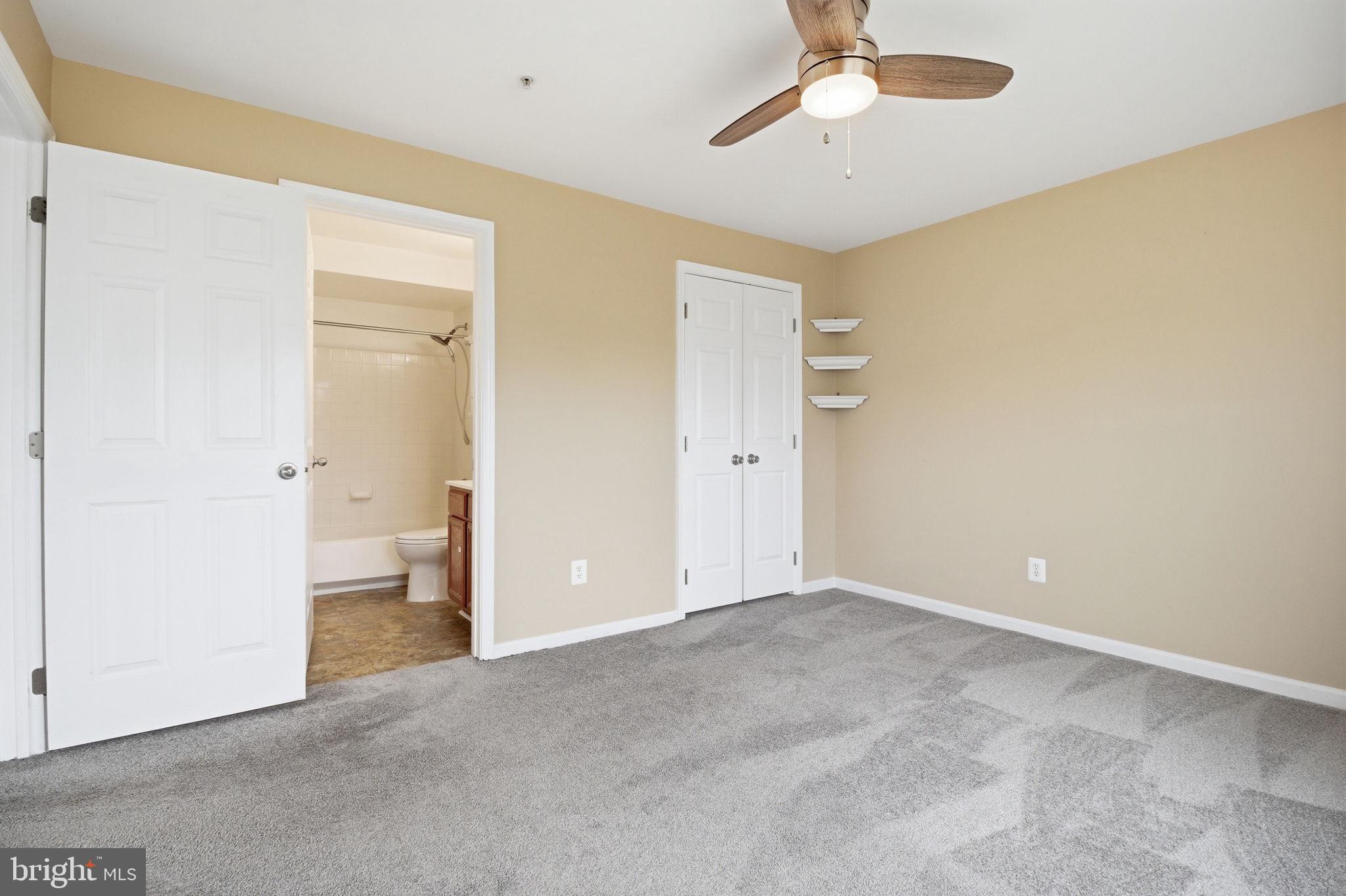 STRATFORD CONDOS - Residential