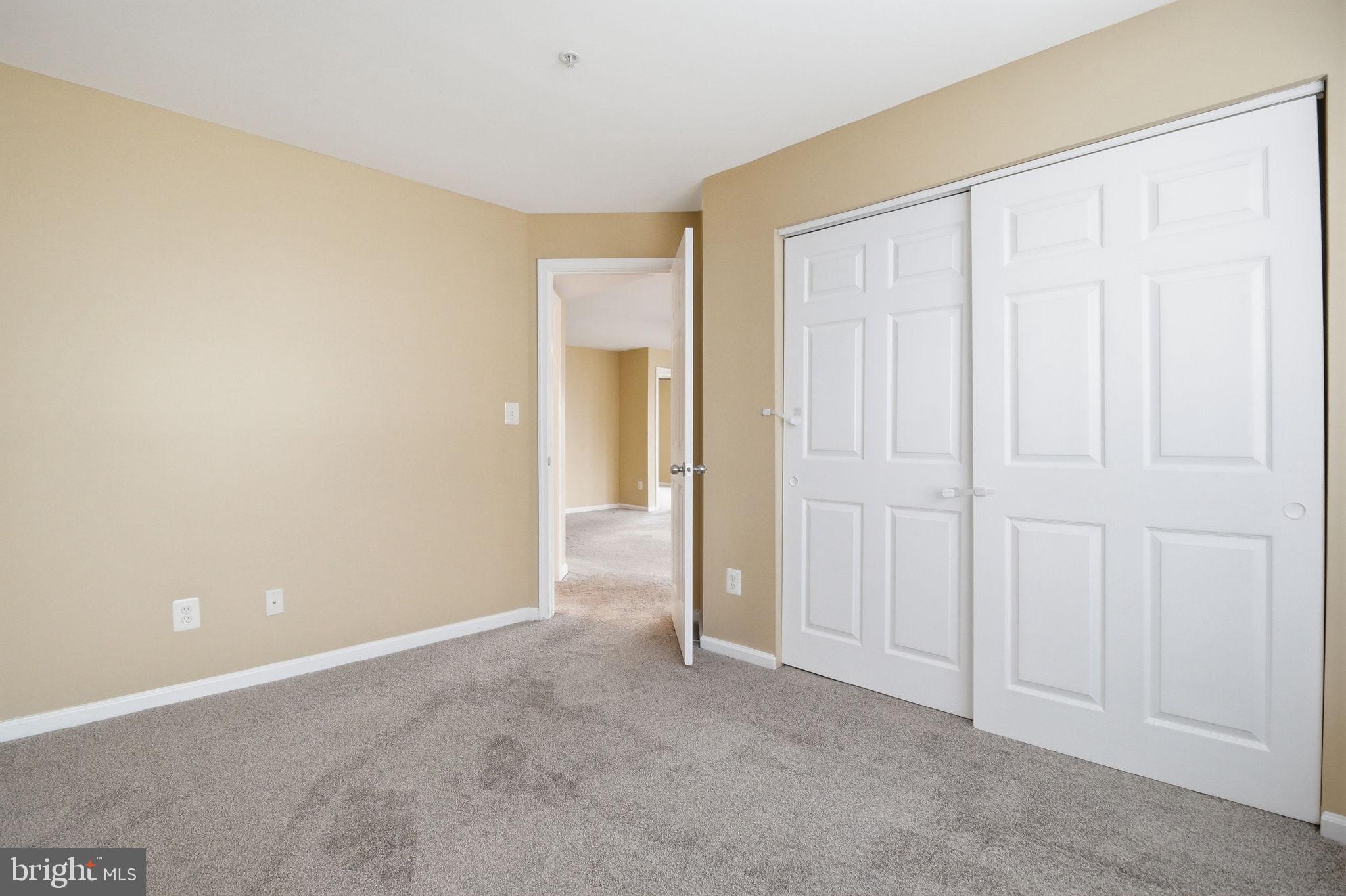 STRATFORD CONDOS - Residential