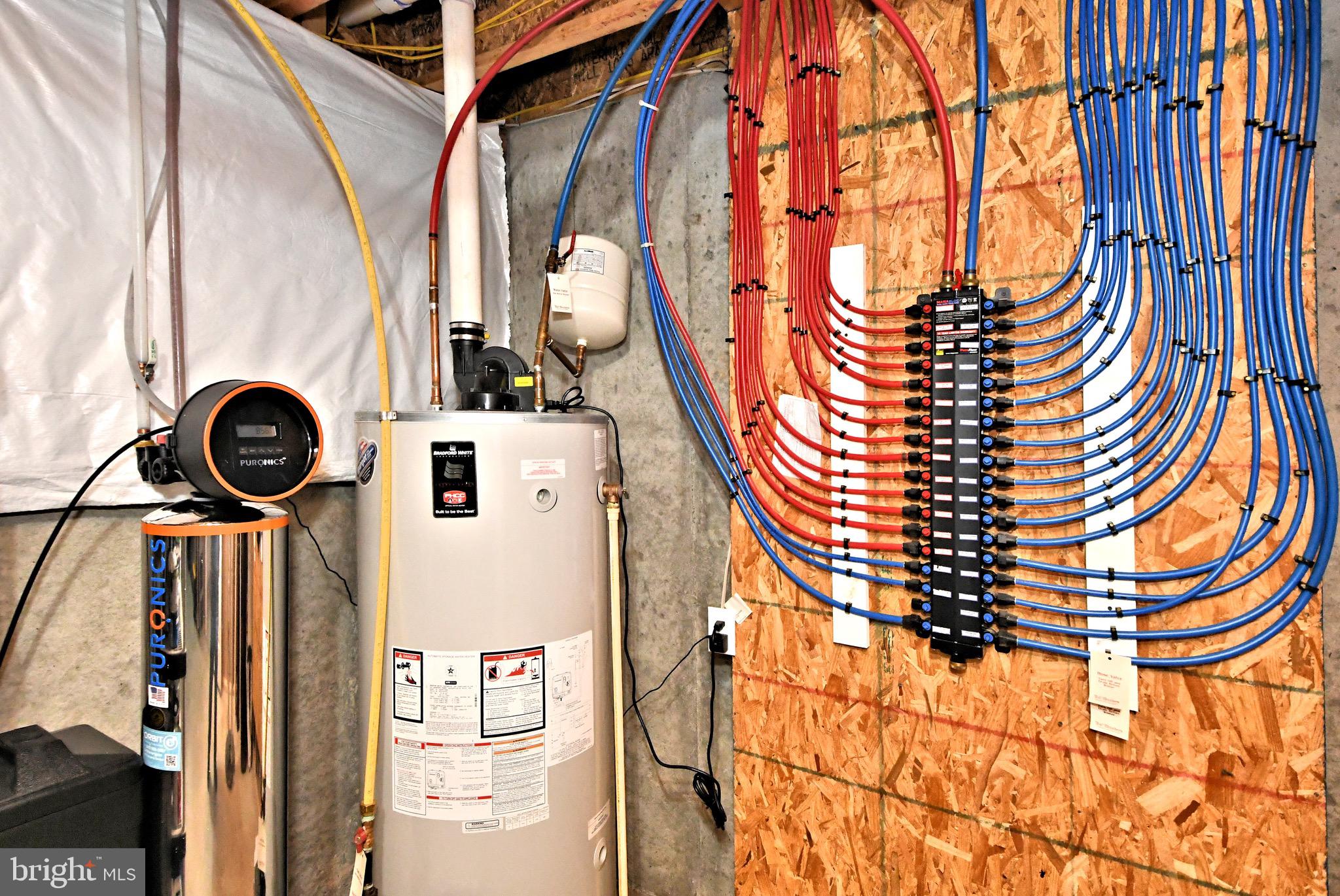 NEWTOWN WALK - Residential