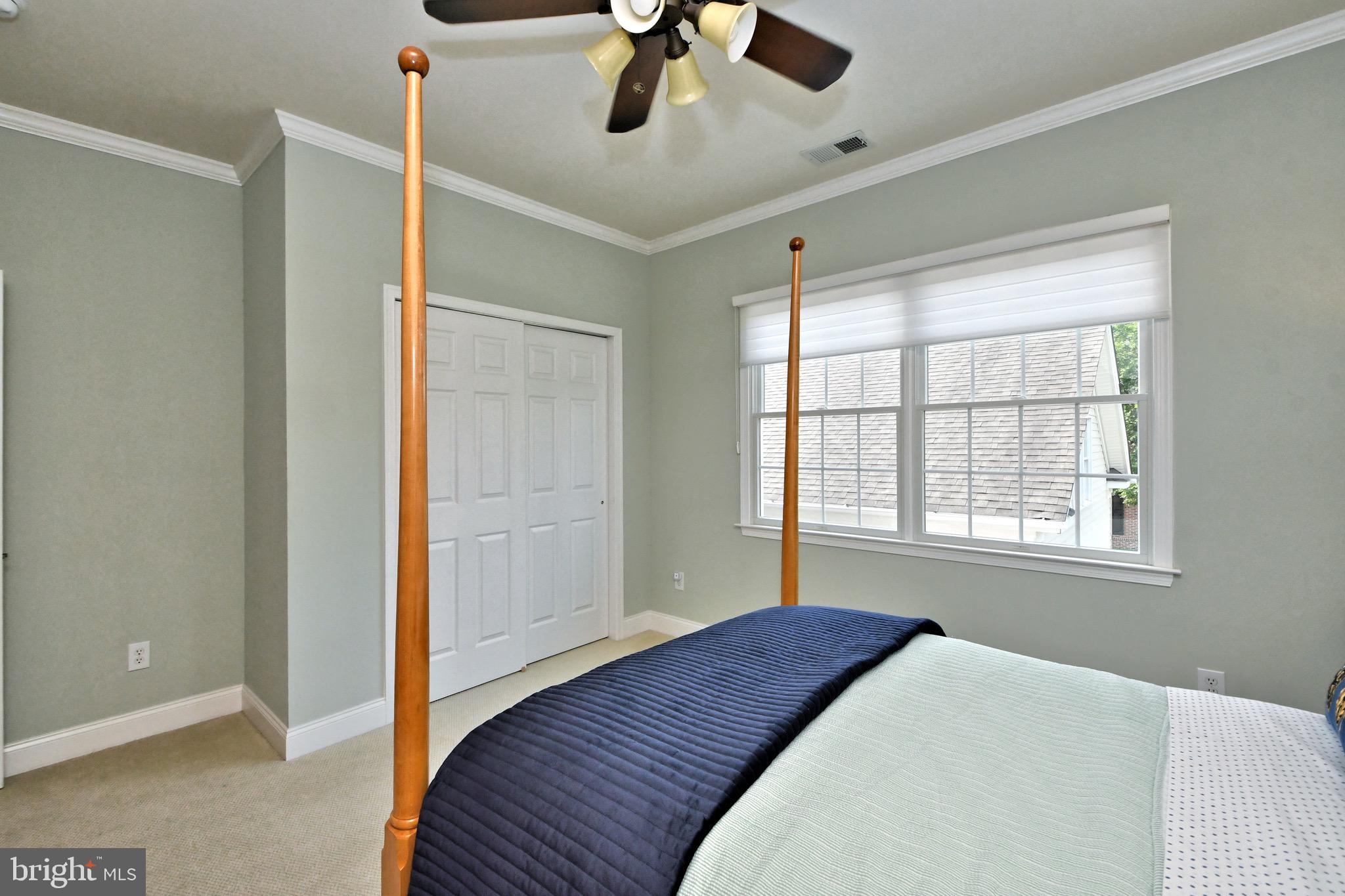 NEWTOWN WALK - Residential