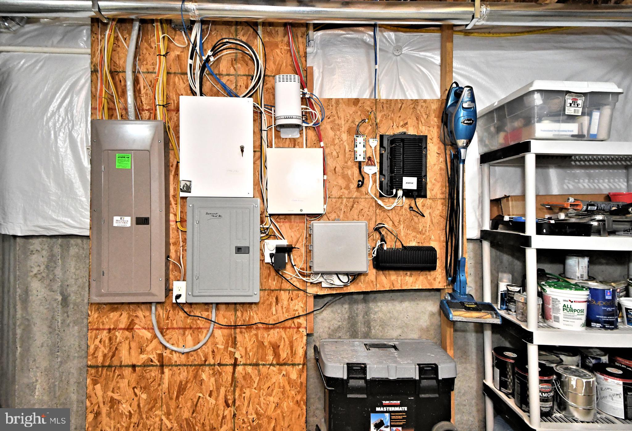 NEWTOWN WALK - Residential