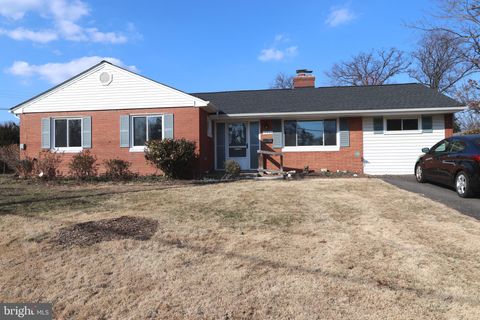 10932 FAIRCHESTER DRIVE FAIRFAX VA 22030