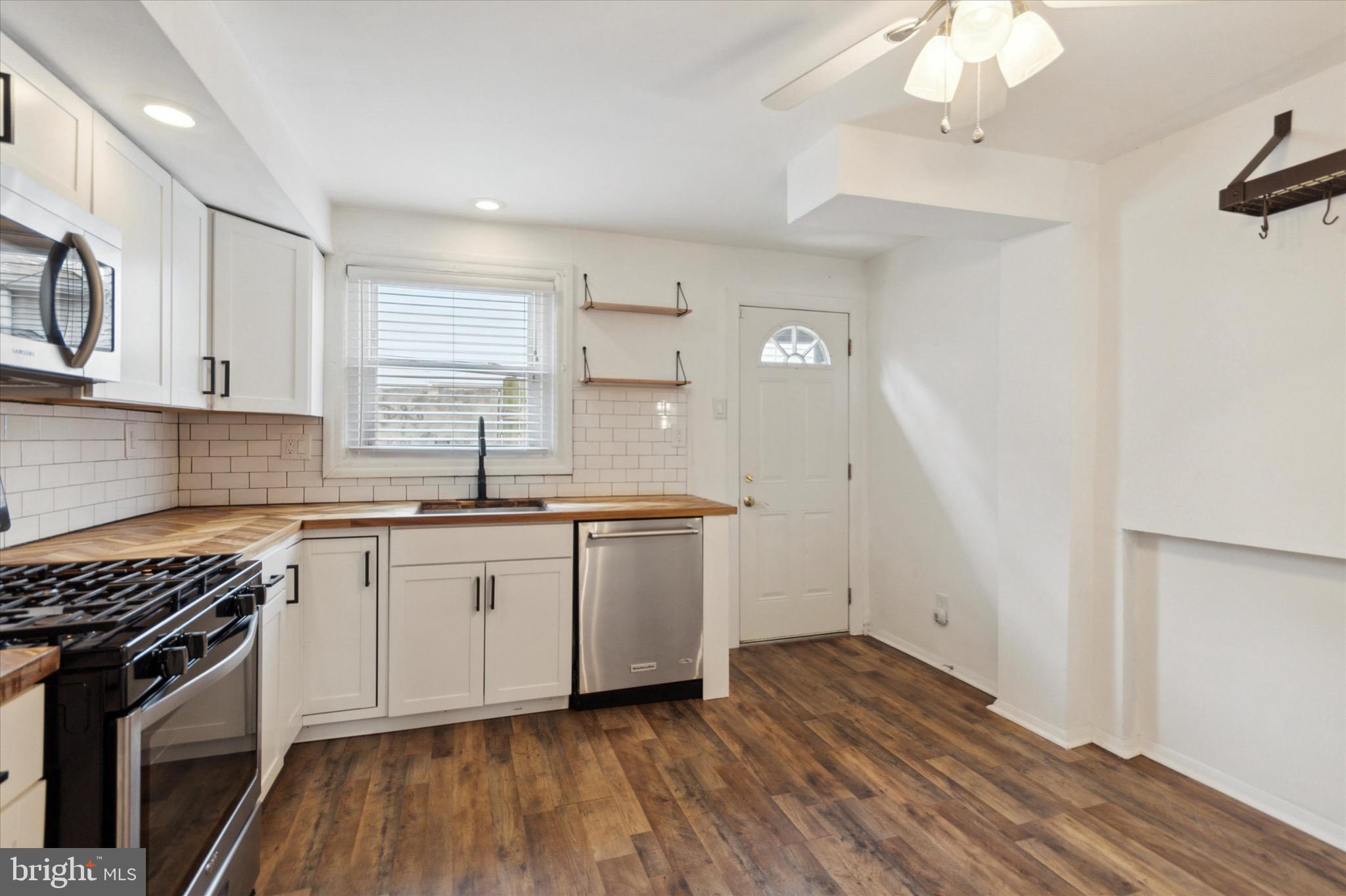 PENNSPORT - Residential Lease