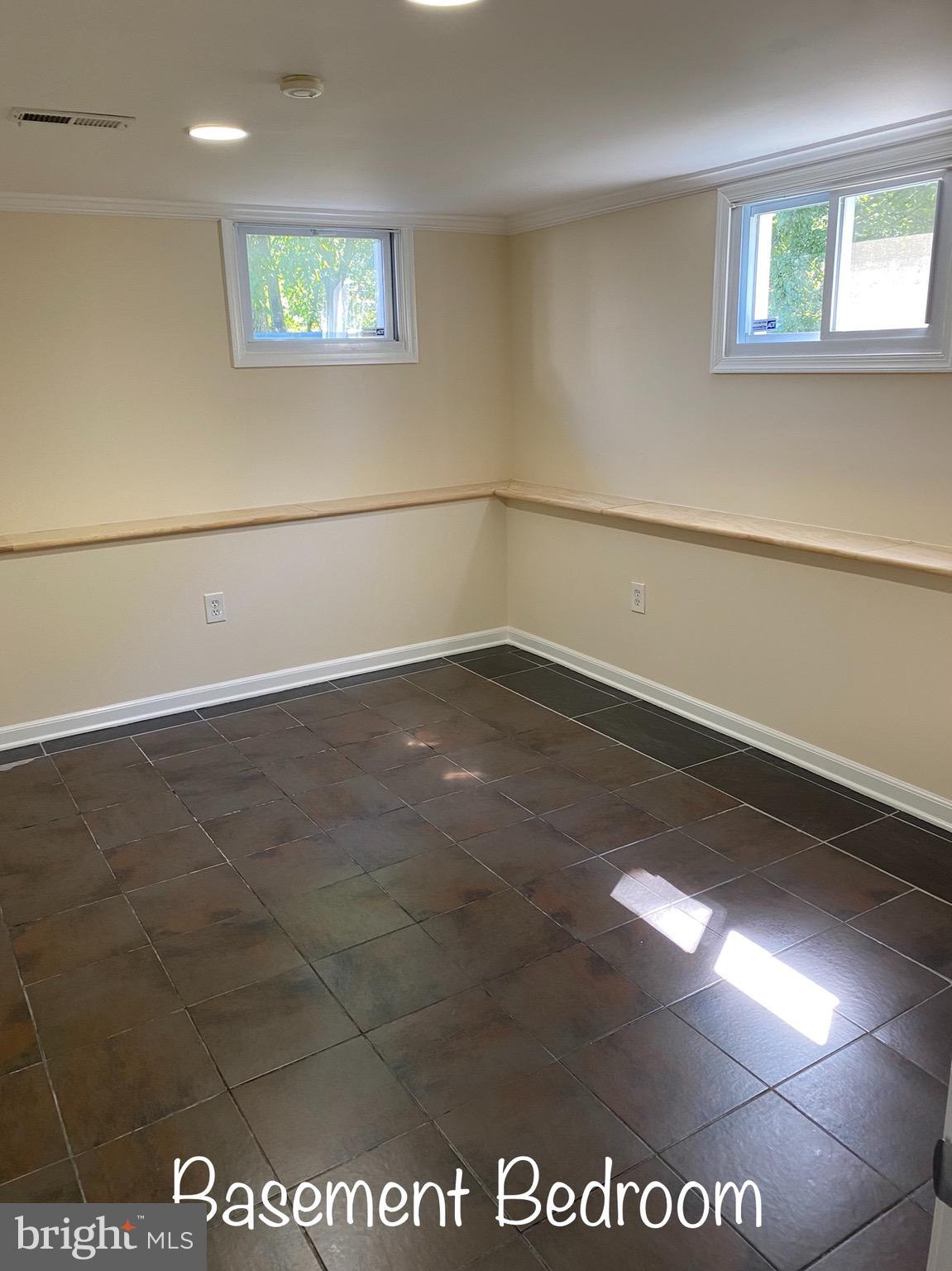 BARLOW - Residential