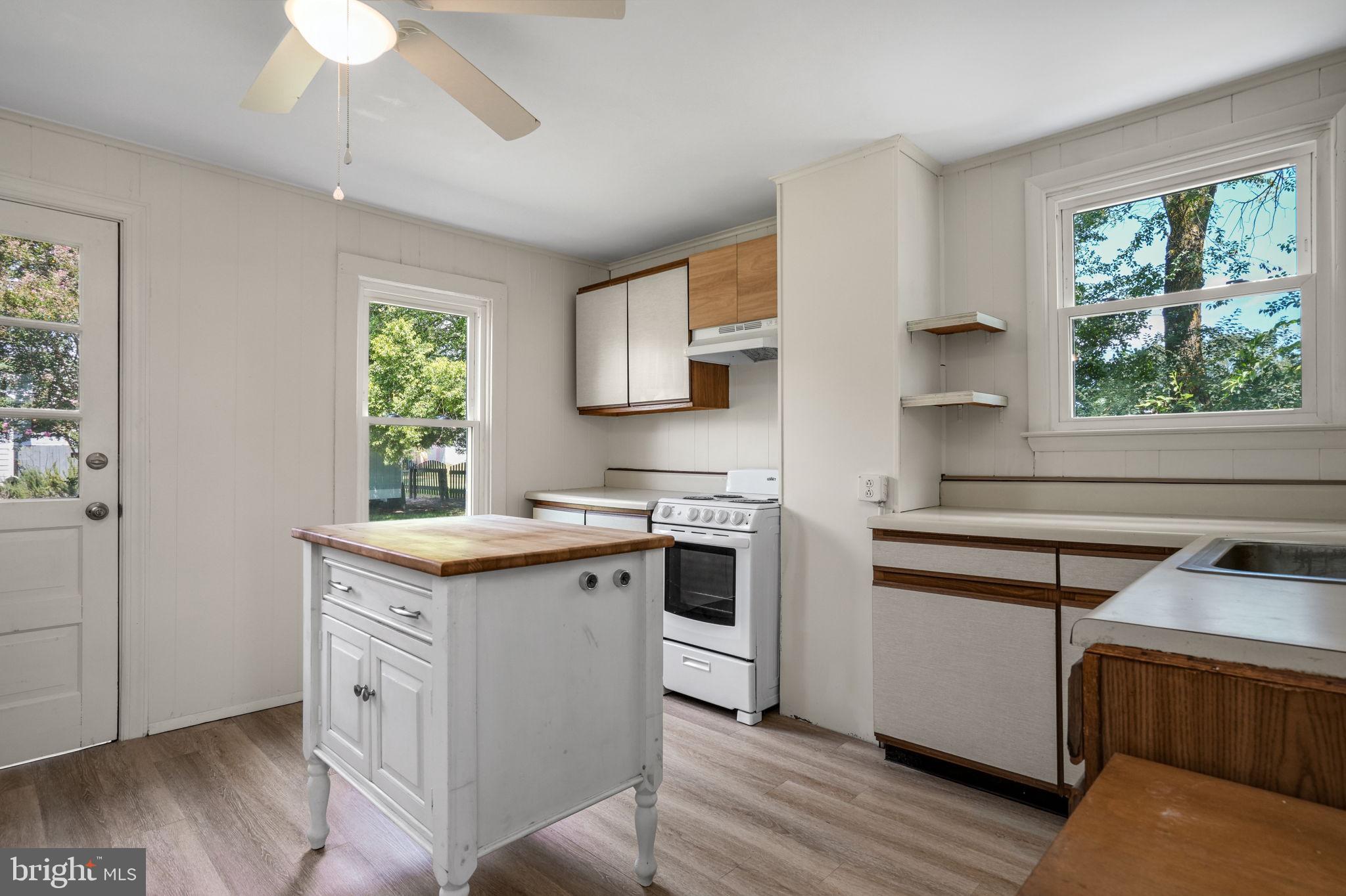 CHINCOTEAGUE - Residential