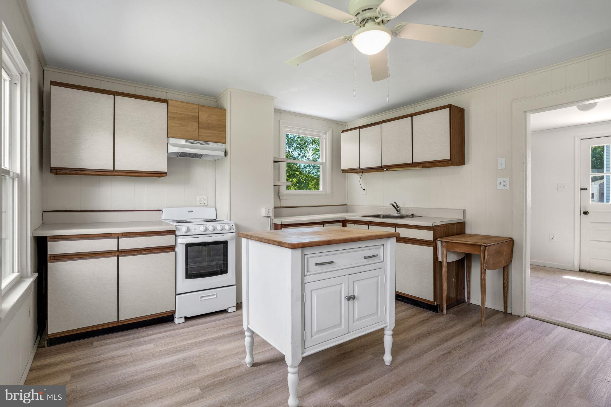 CHINCOTEAGUE - Residential