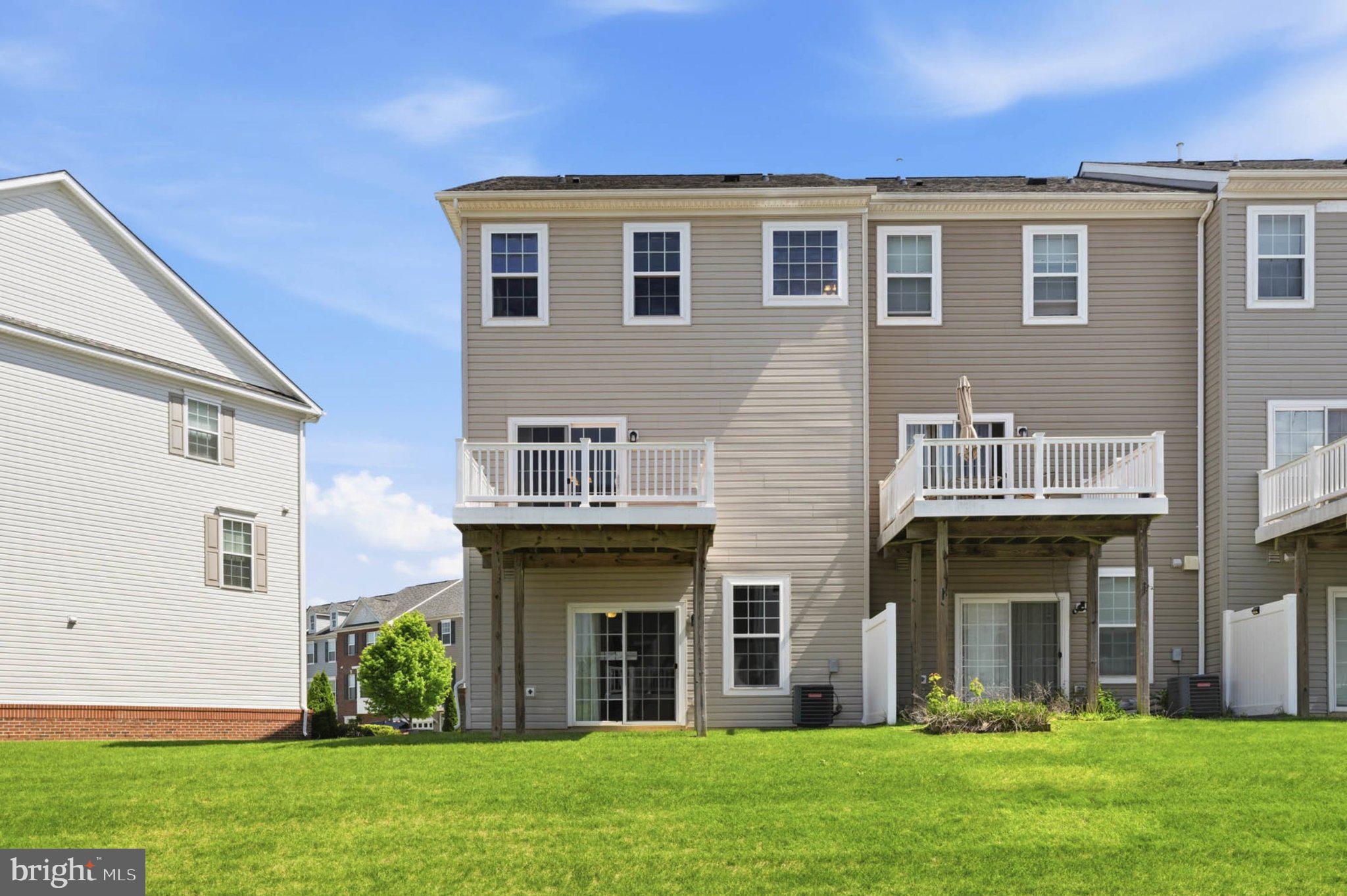 BALLARD GREEN - Residential