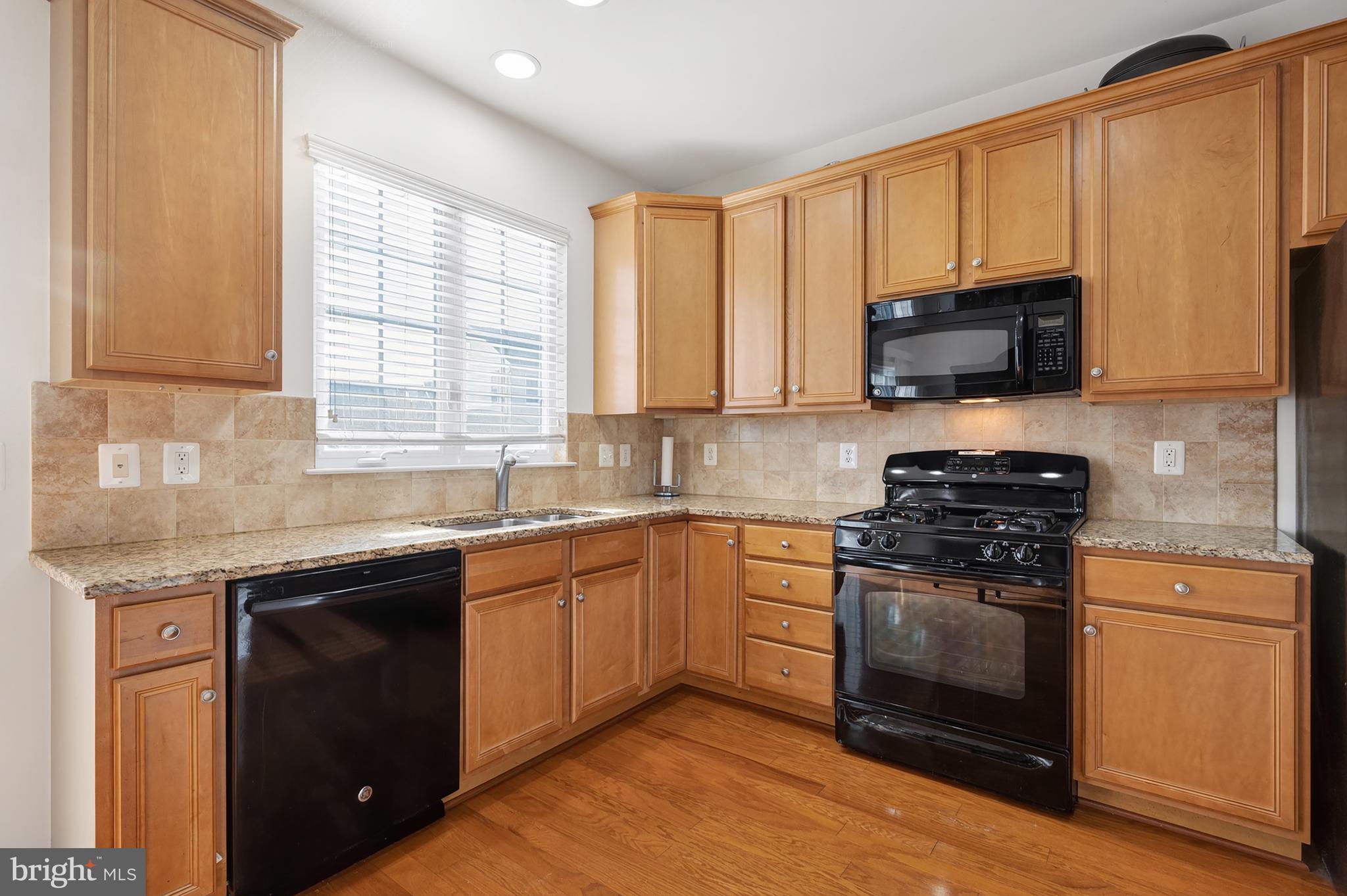 AMBERLEA AT SOUTH RIDING - Residential