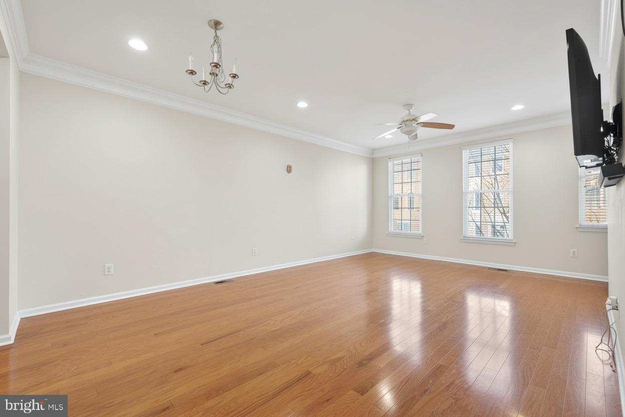 AMBERLEA AT SOUTH RIDING - Residential