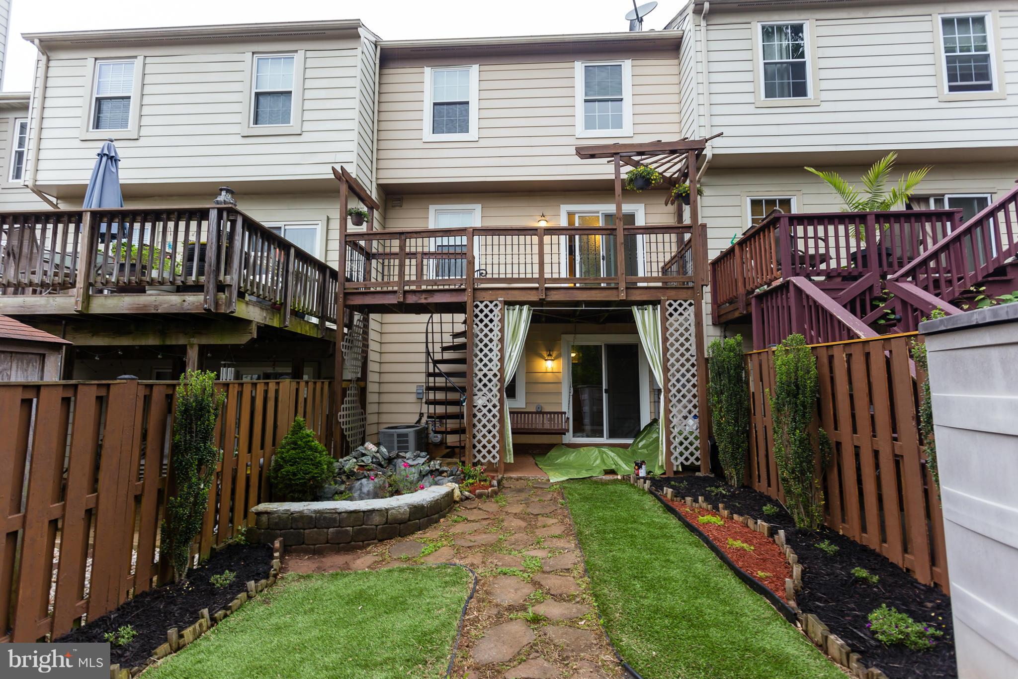 LOGAN WOODS - Residential