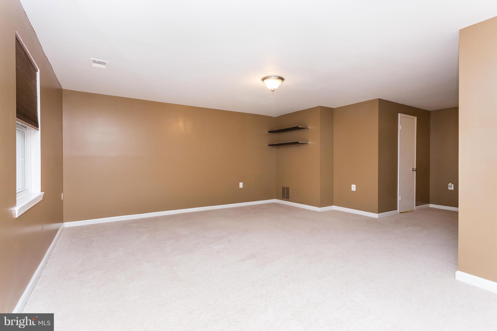 LOGAN WOODS - Residential