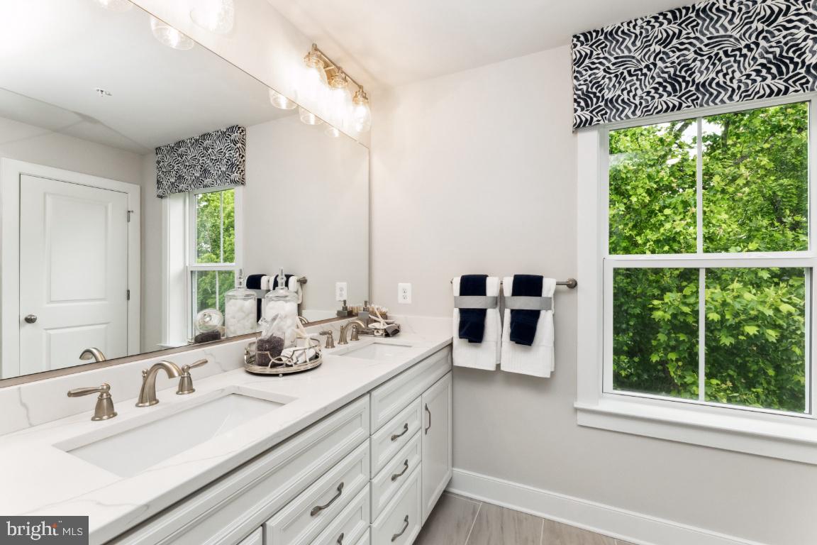 SCOTLAND HEIGHTS - Residential