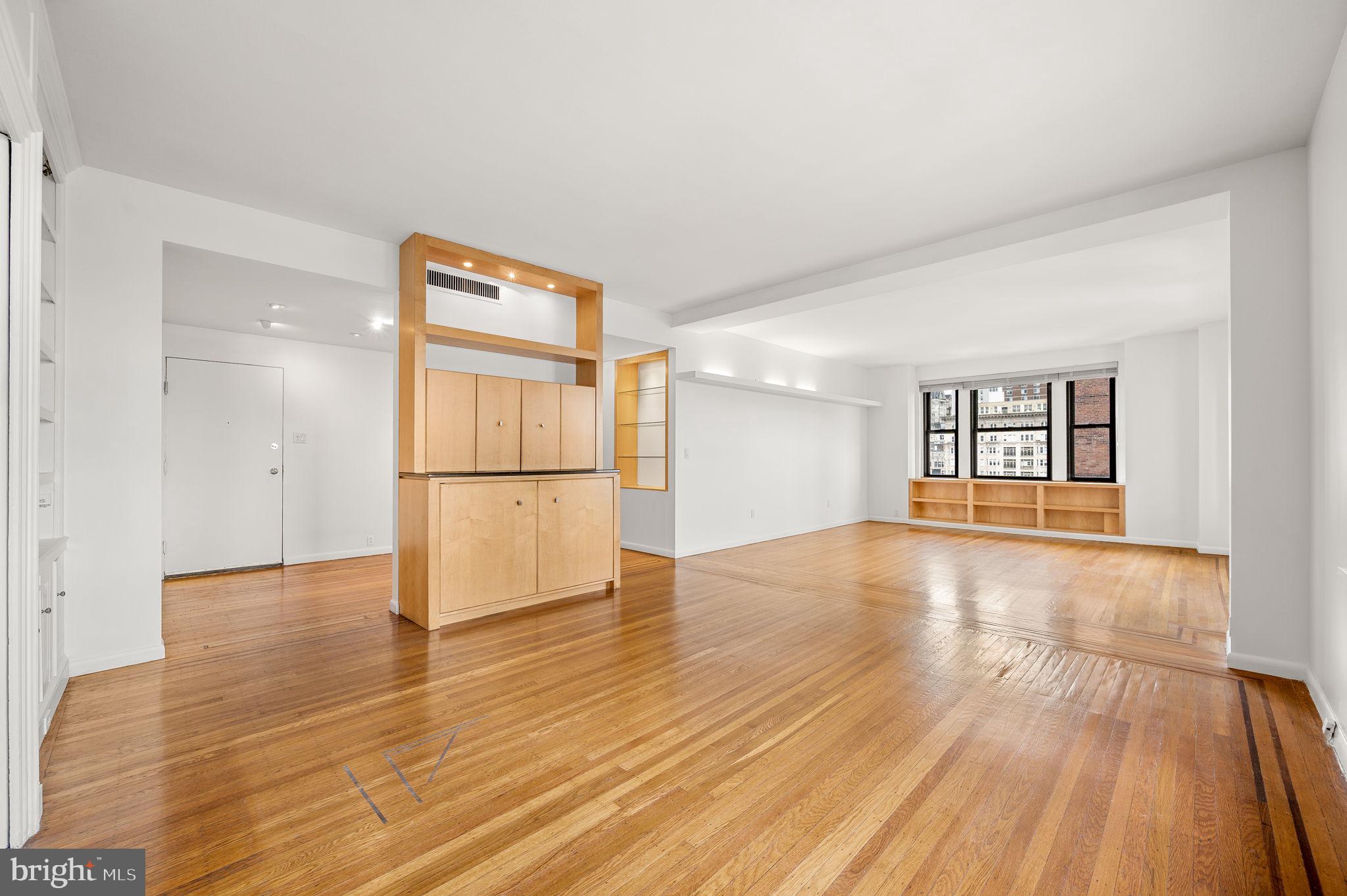 250 S 17TH STREET 1400