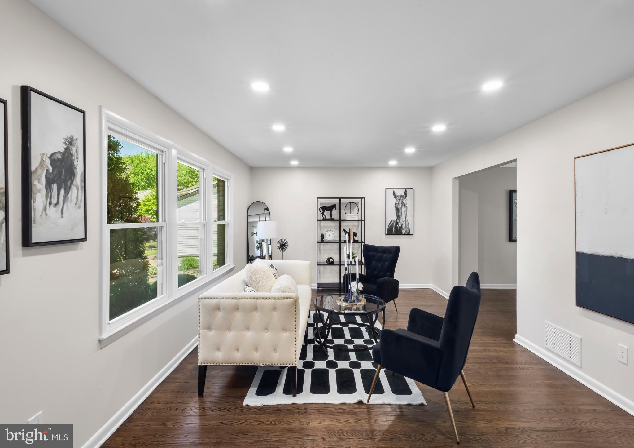 11 CHARTER OAK ROAD