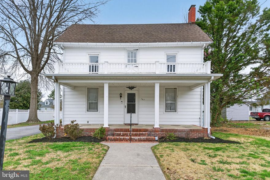 Located at 707 E Jewell St in Delmar, Delaware, this well-maintained 3-bedroom, 2-bath home offers comfort, convenience, and peace of mind in the highly sought-after Delmar School District. The property features a newer furnace and a roof replaced within the last five years, providing added value and reliability for the next owner. Pride of ownership shows throughout, making it a great opportunity for anyone looking for a move-in ready home in a desirable location. Enjoy being just 20 minutes from TidalHealth Peninsula Regional and about 40 minutes from the beaches of Ocean City, Maryland and the Delaware coast. A perfect blend of small-town charm with convenient access to shopping, healthcare, and coastal destinations.