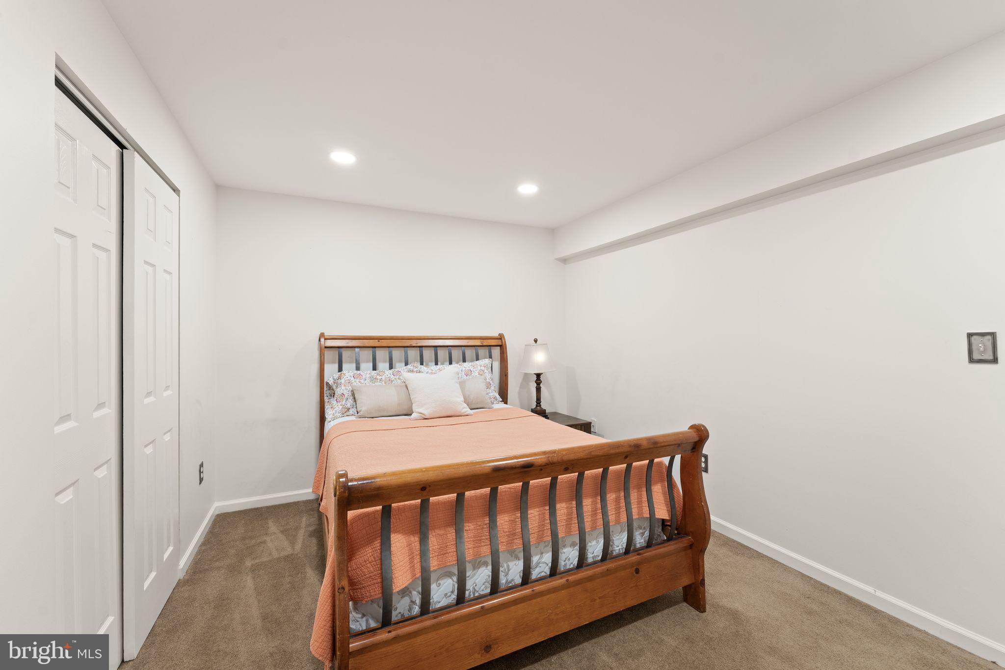 POTOMAC STATION - Residential