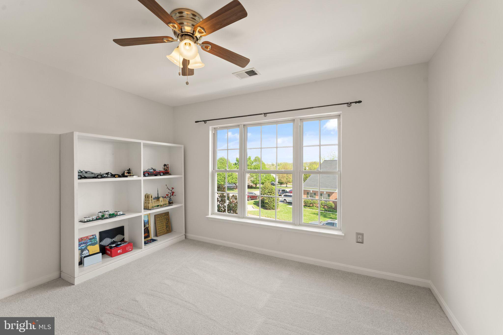 POTOMAC STATION - Residential