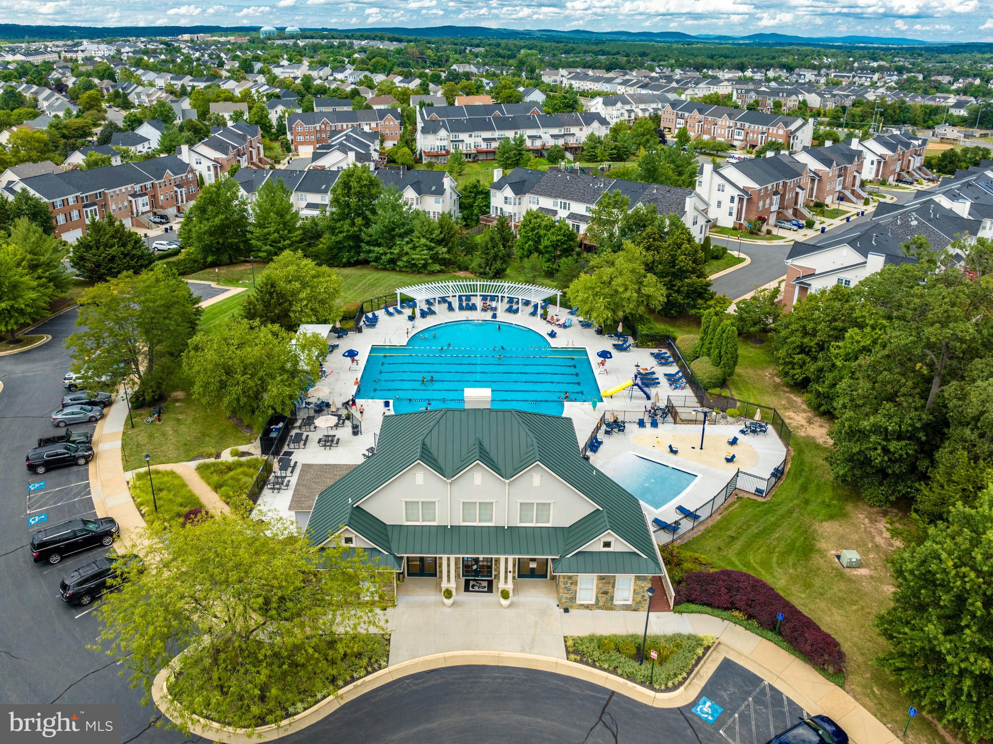 POTOMAC STATION - Residential