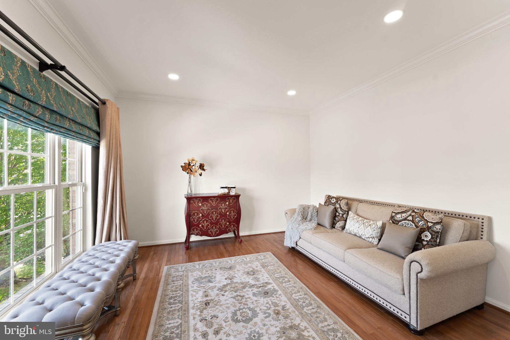 POTOMAC STATION - Residential