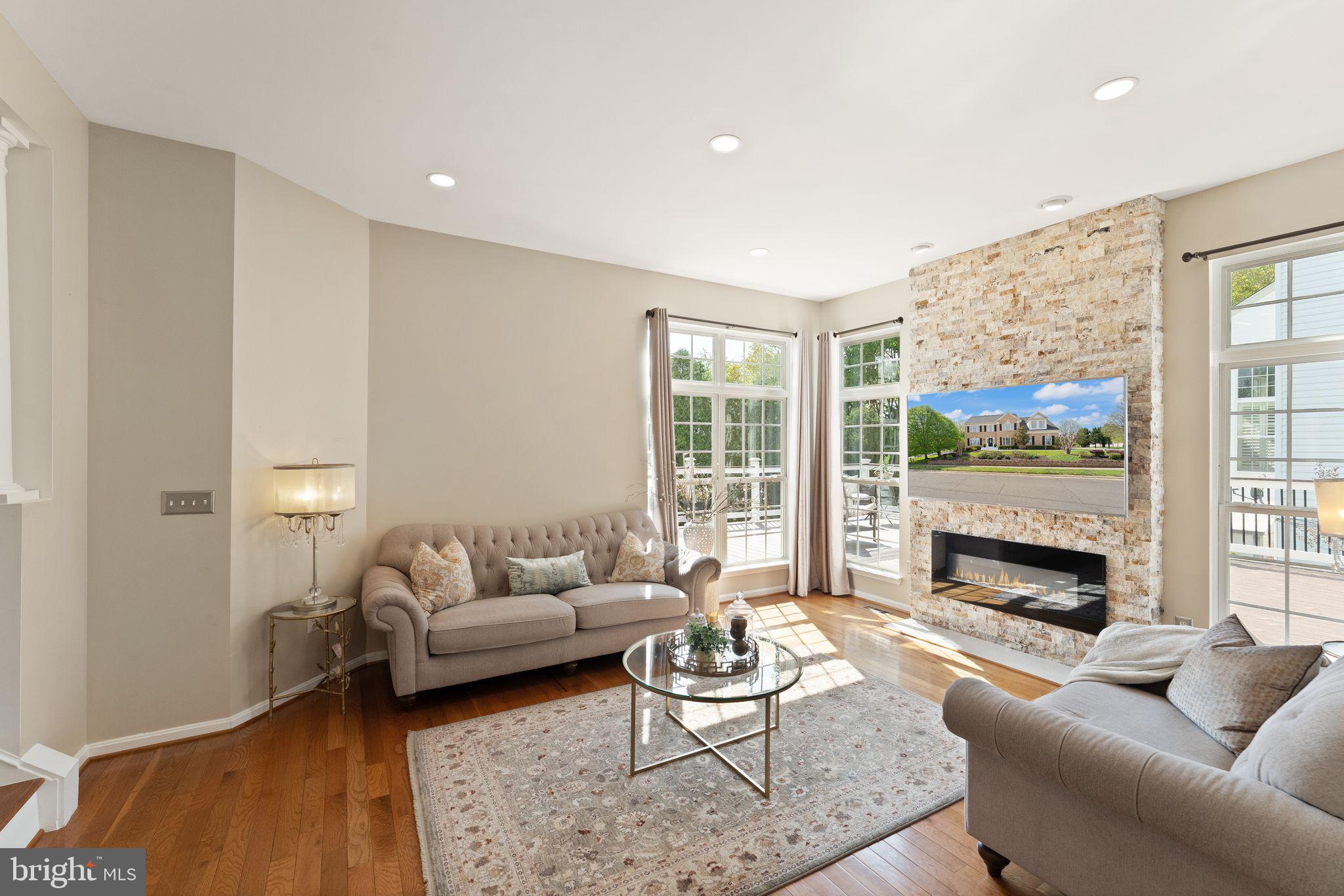 POTOMAC STATION - Residential