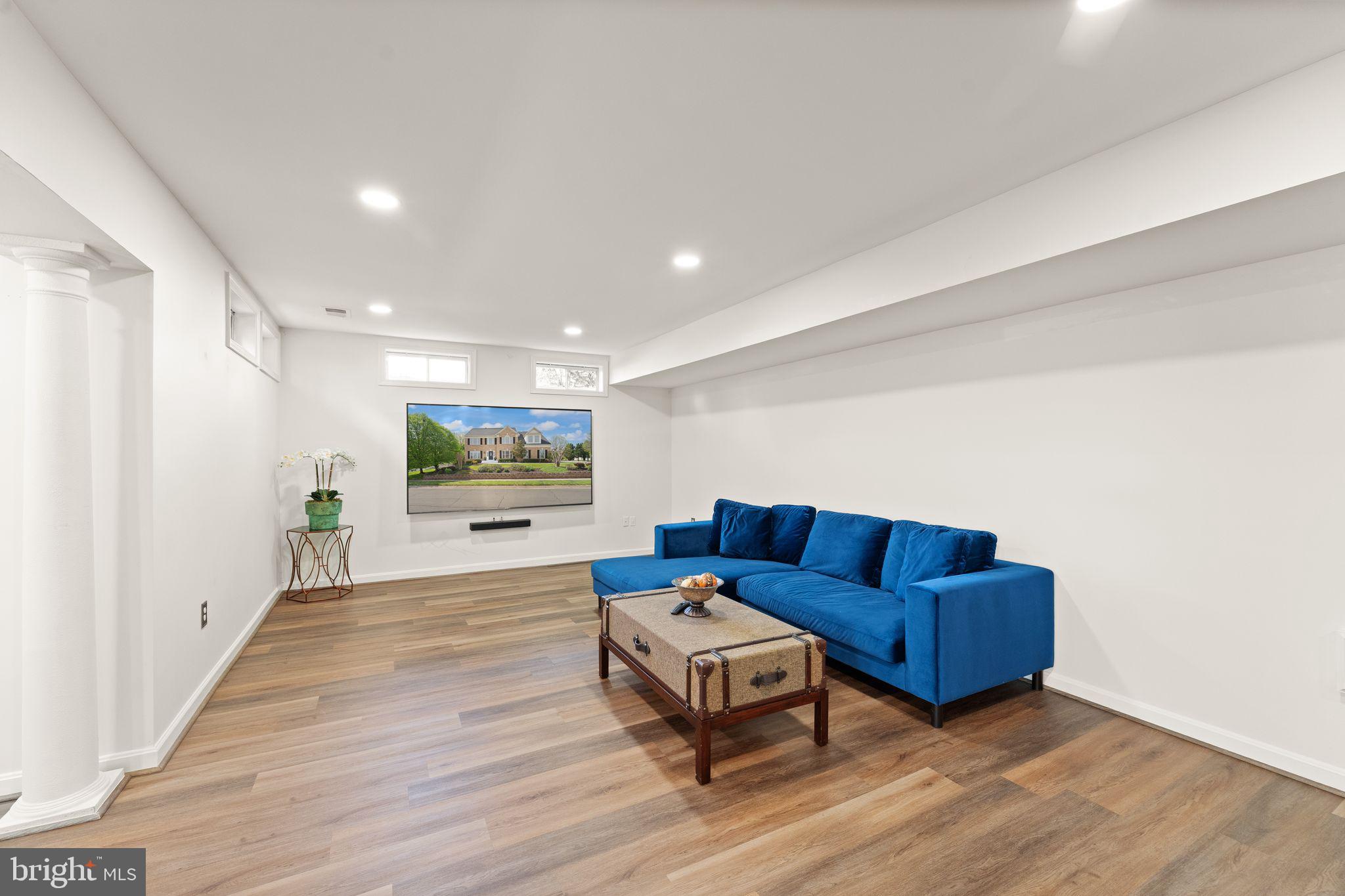 POTOMAC STATION - Residential