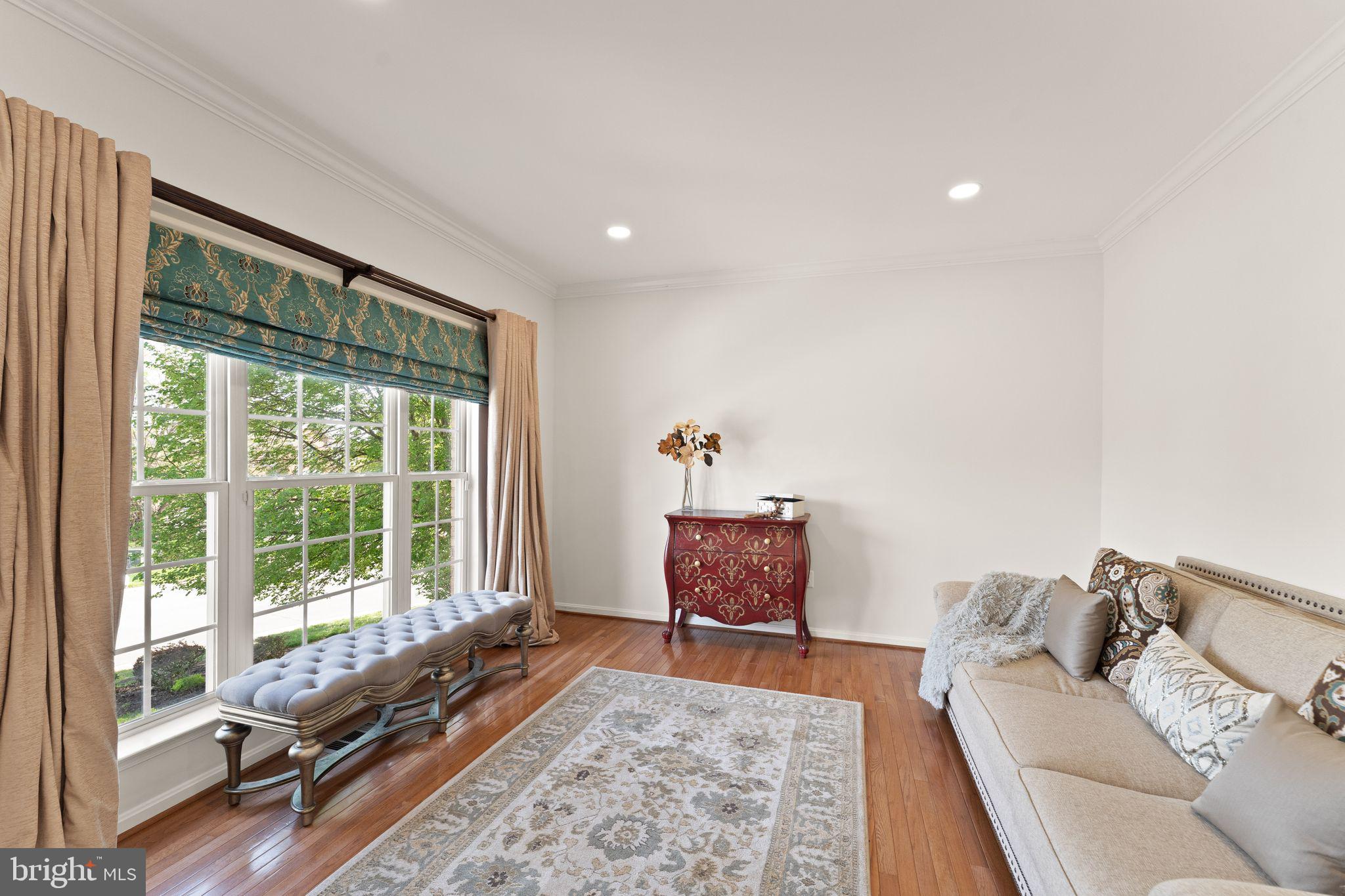 POTOMAC STATION - Residential