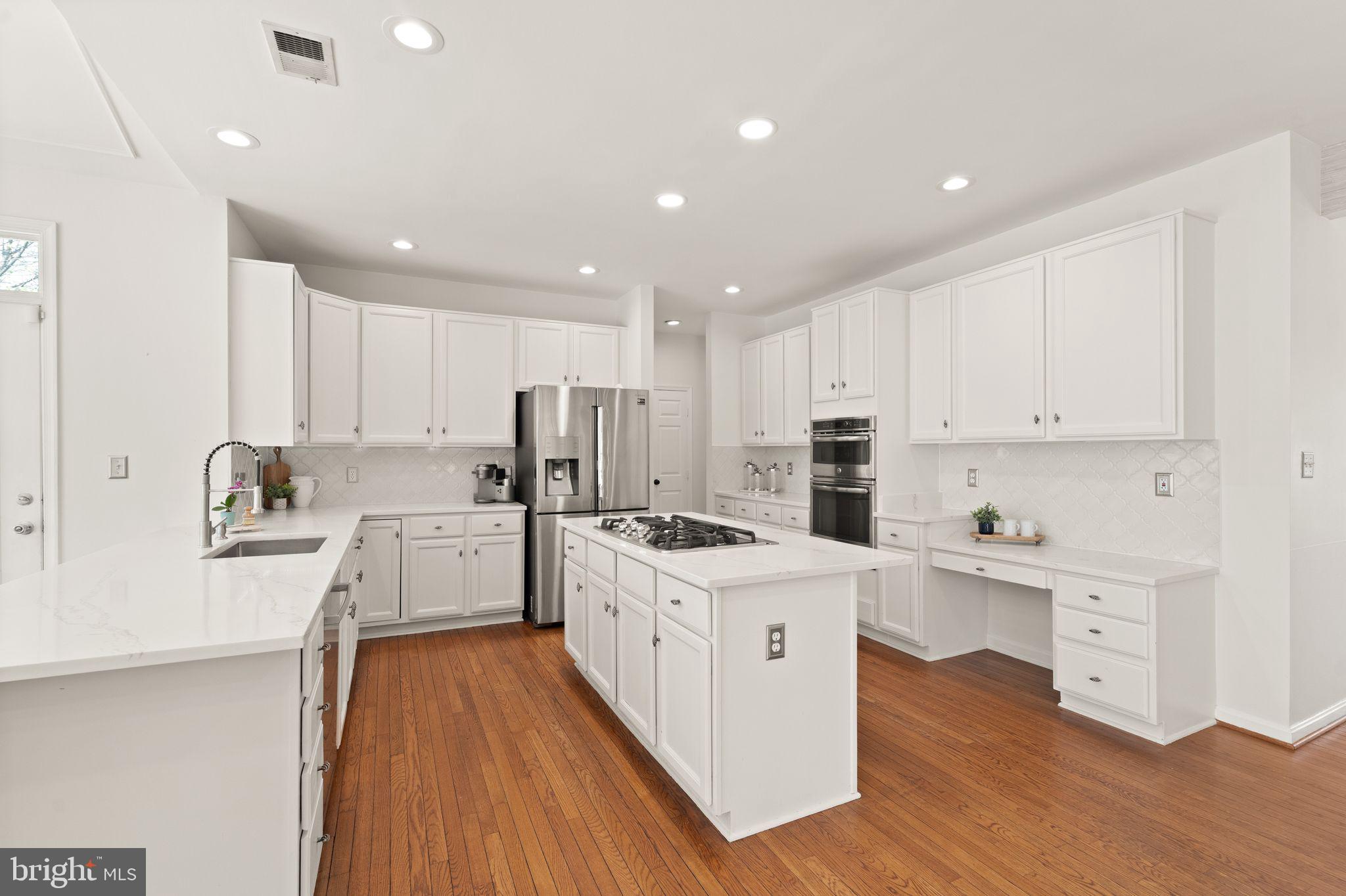 POTOMAC STATION - Residential