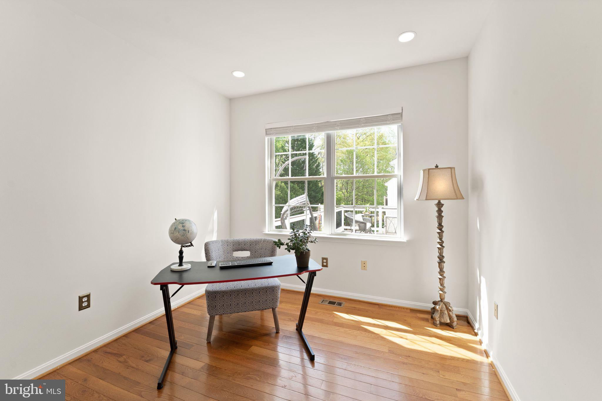 POTOMAC STATION - Residential