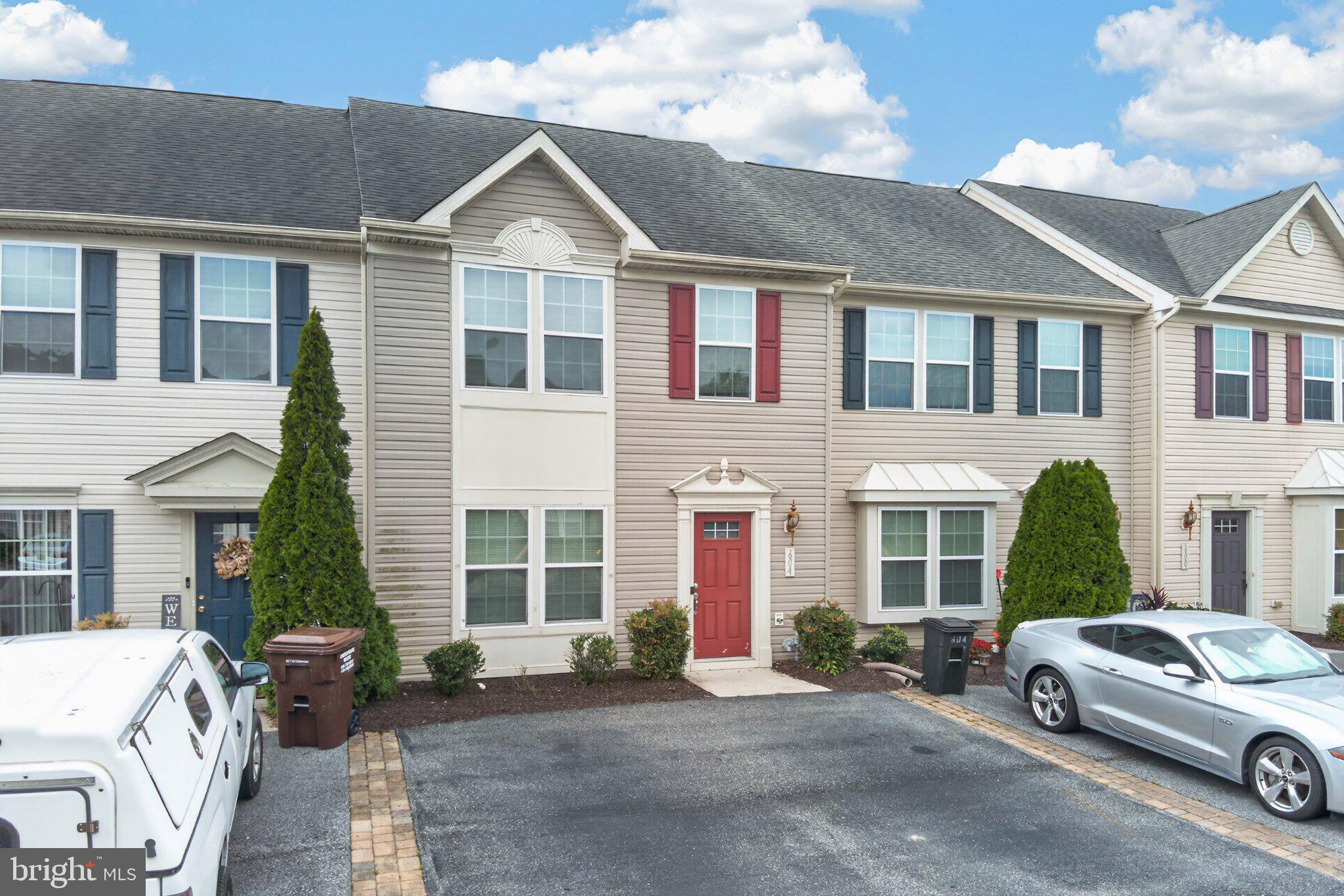 604 WYE OAK DRIVE