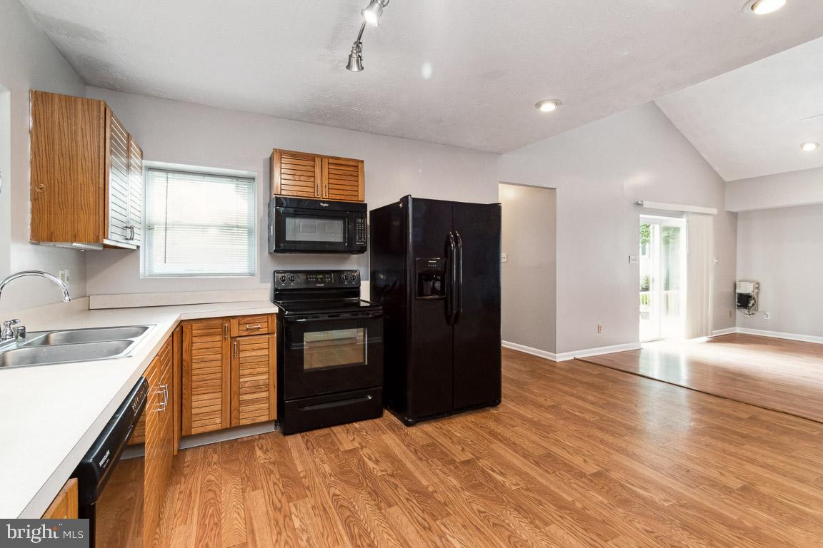 LOWER MAGOTHY BEACH - Residential Lease