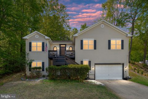 Photo of 2434 Harpoon Drive, STAFFORD, VA 22554 (MLS # VAST2047674)