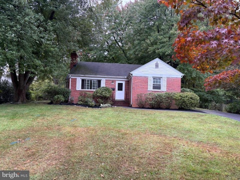 Photo of 7105 Eastman Drive, FALLS CHURCH, VA 22043 (MLS # VAFX2346356)