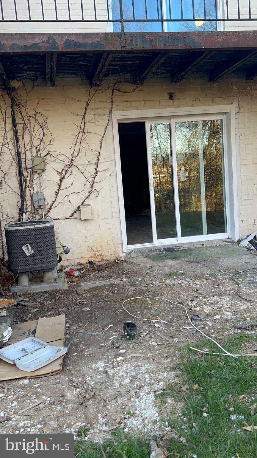 WINDMILL SQUARE - Residential