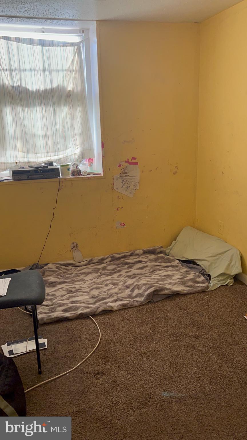 WINDMILL SQUARE - Residential