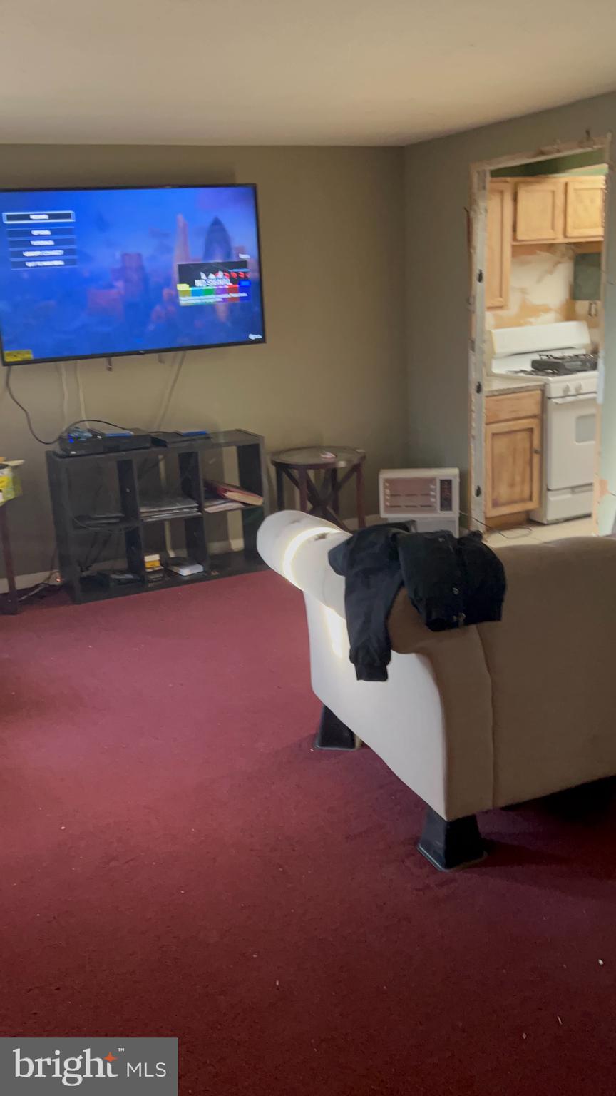 WINDMILL SQUARE - Residential