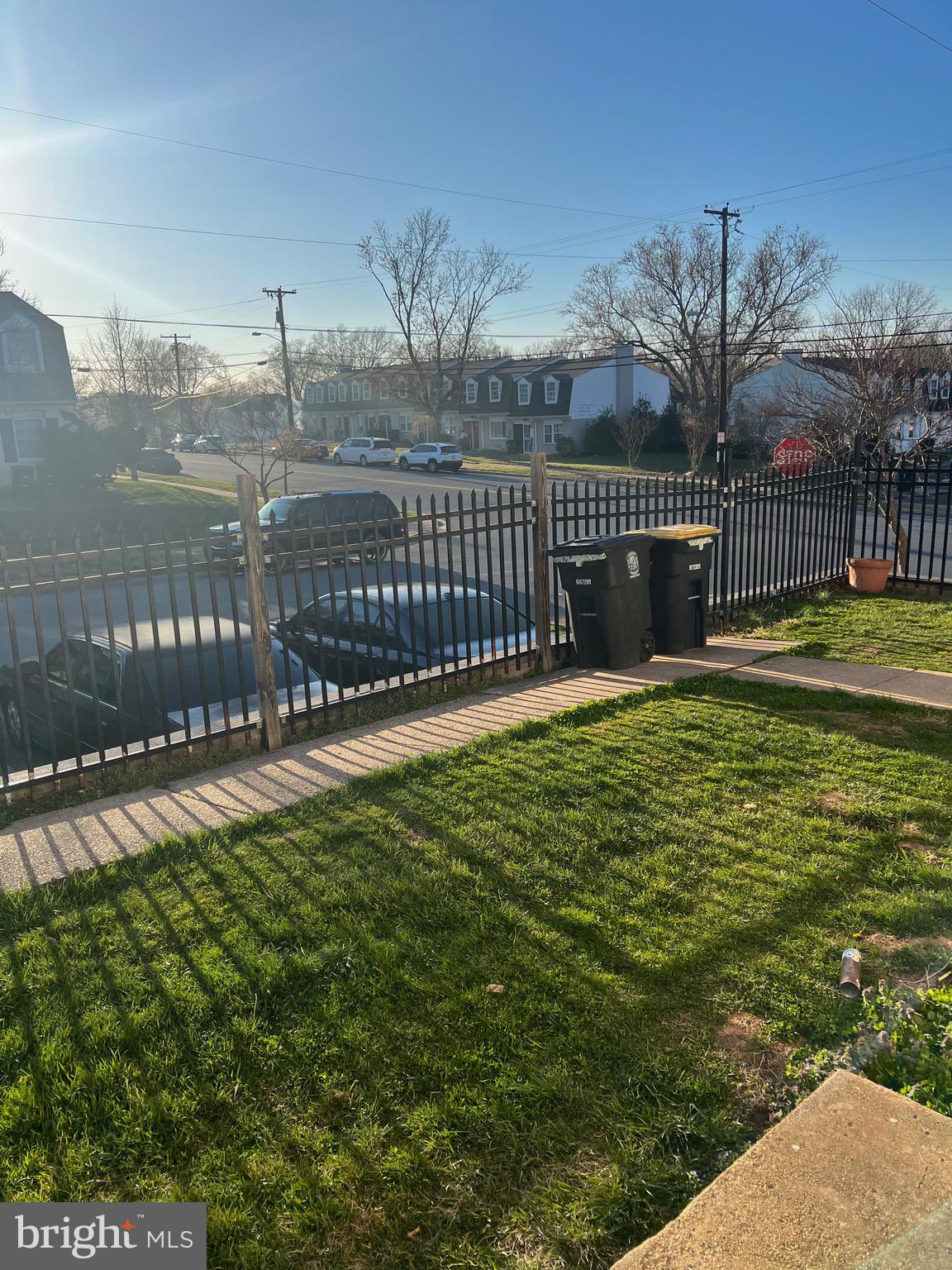 WINDMILL SQUARE - Residential