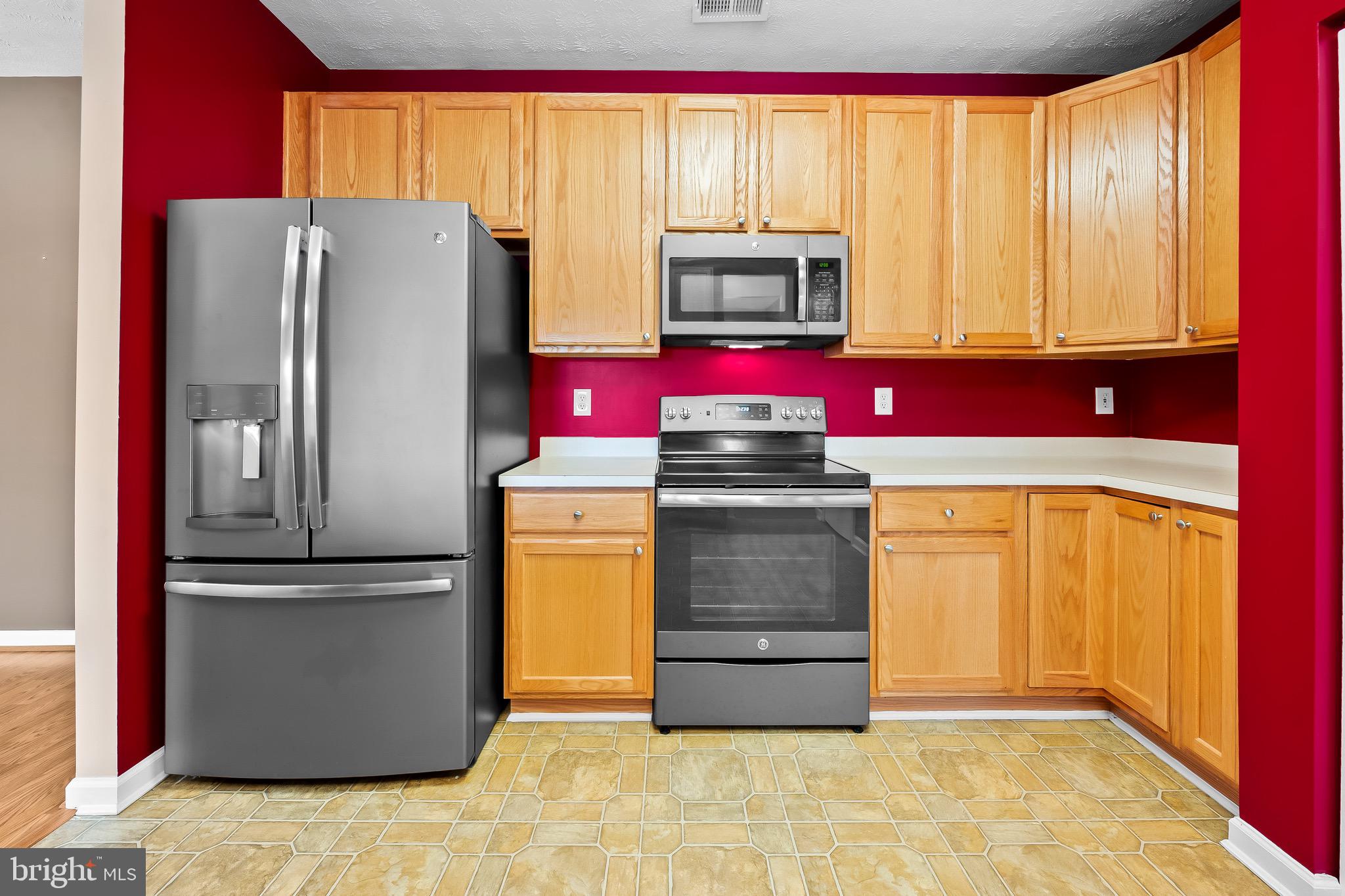 DEVONSHIRE AT WHITEMARSH - Residential