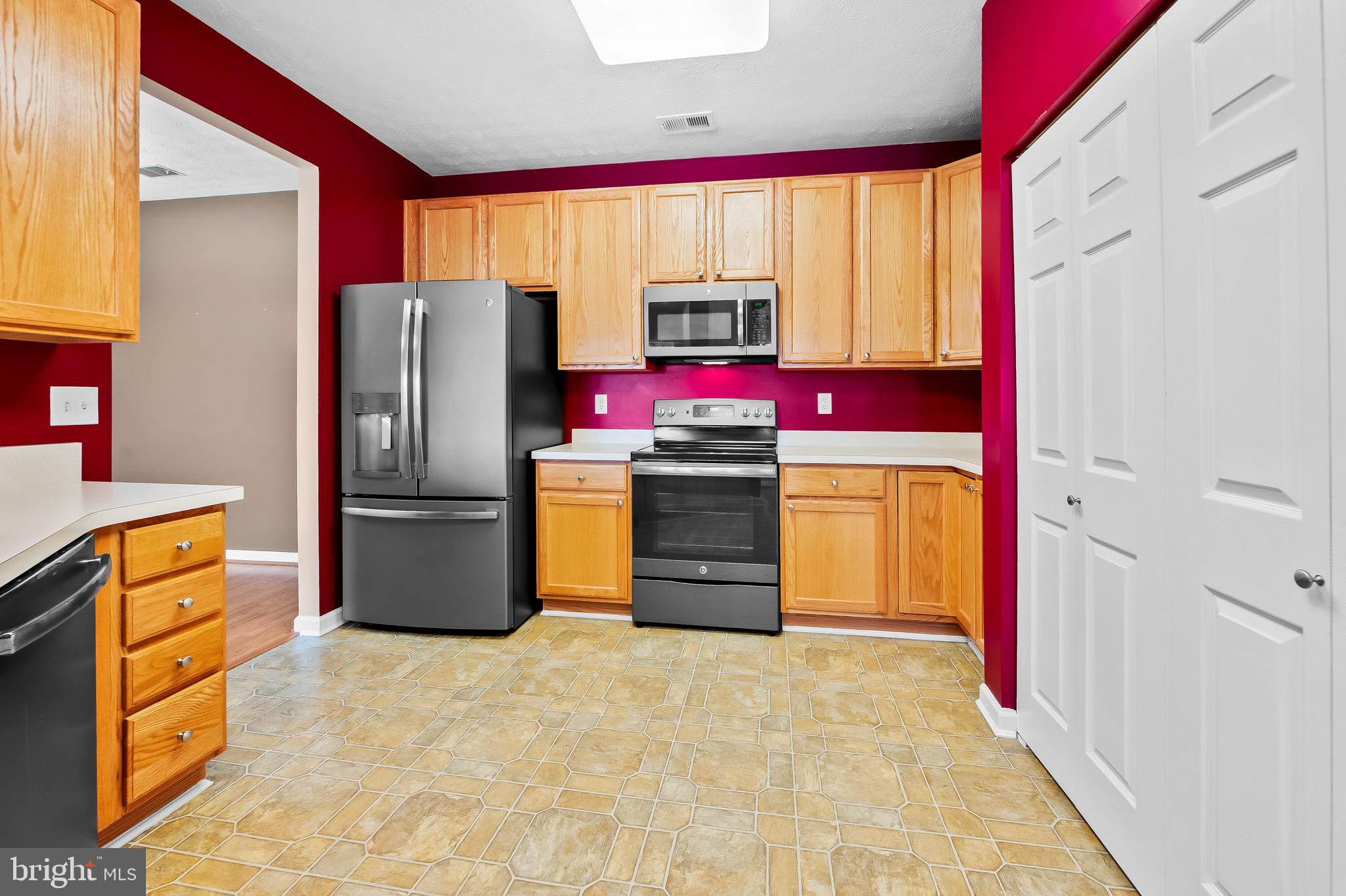 DEVONSHIRE AT WHITEMARSH - Residential