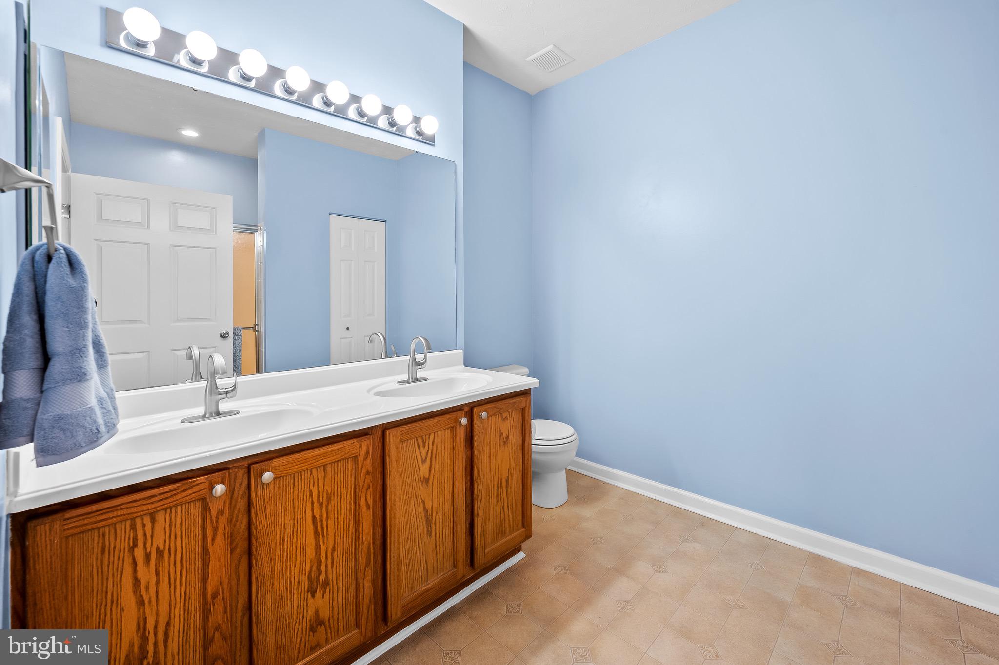 DEVONSHIRE AT WHITEMARSH - Residential