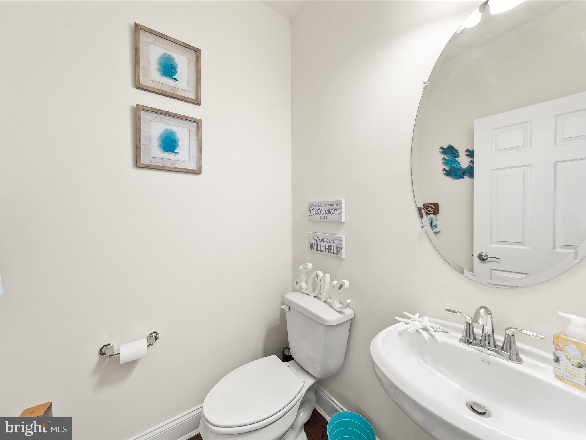 SOLITUDES ON WHITES CREEK - Residential