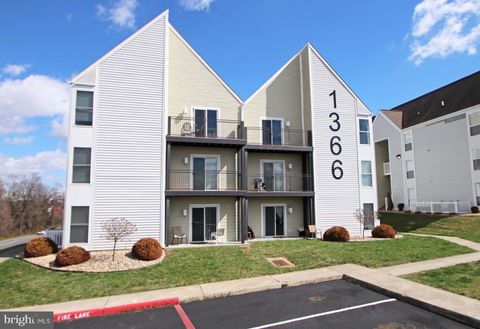 Condo For Sale - 1366 Hunters Road #K<br/> Harrisonburg City County, HARRISONBURG, VA 22801