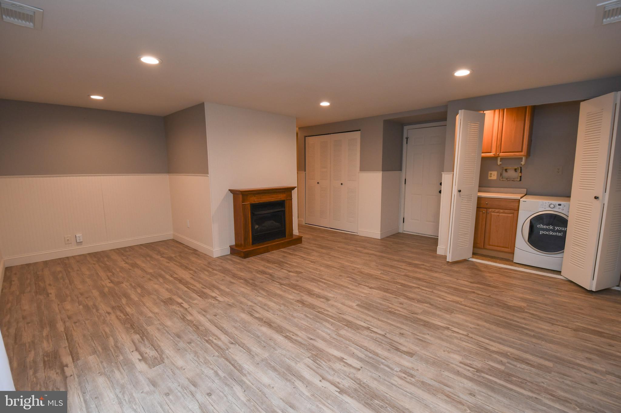 RIVERS BEND II - Residential Lease