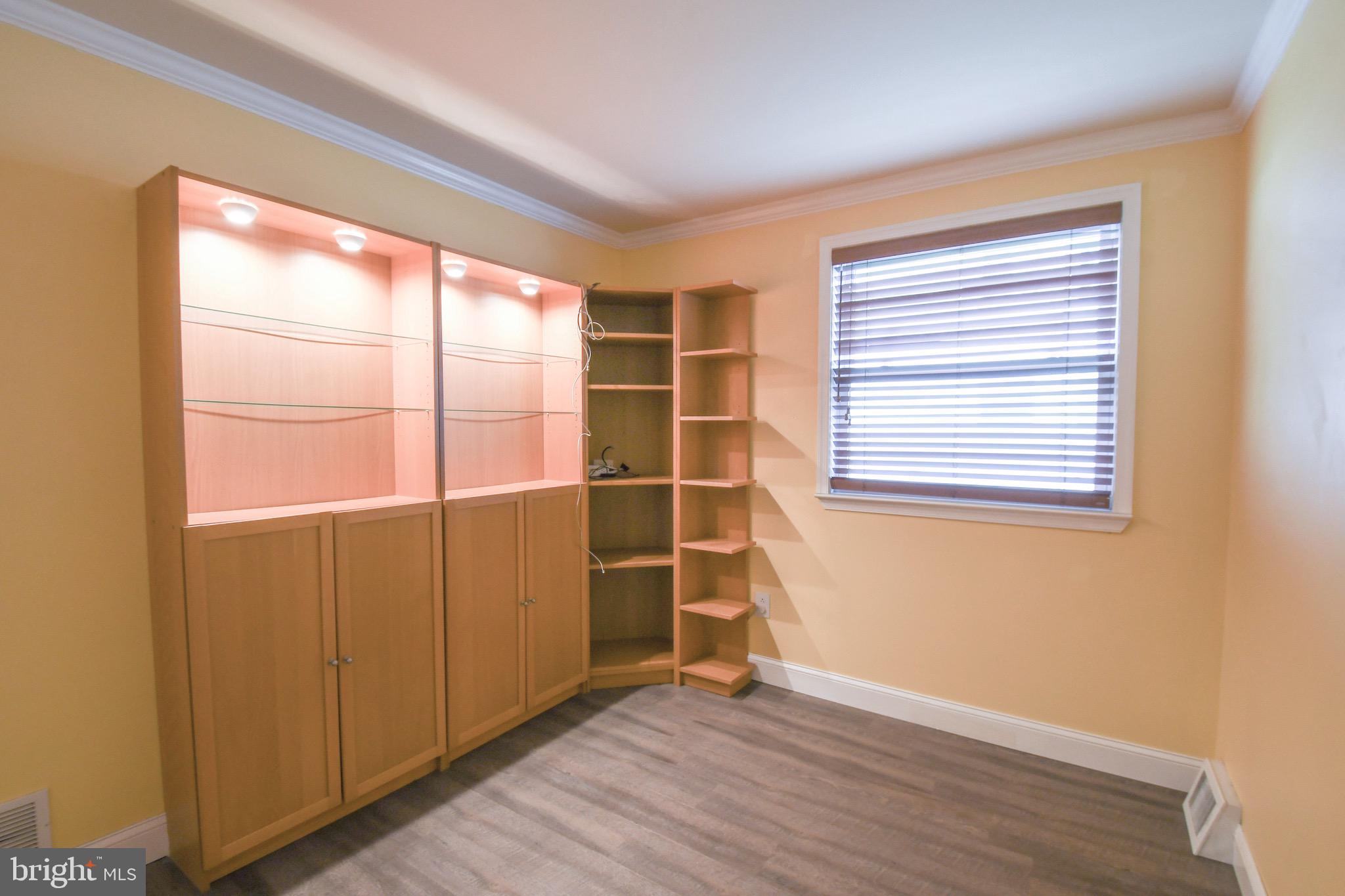 RIVERS BEND II - Residential Lease