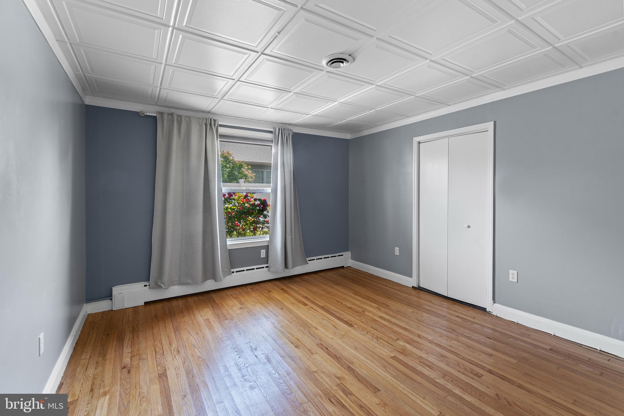ABERDEEN HILLS - Residential