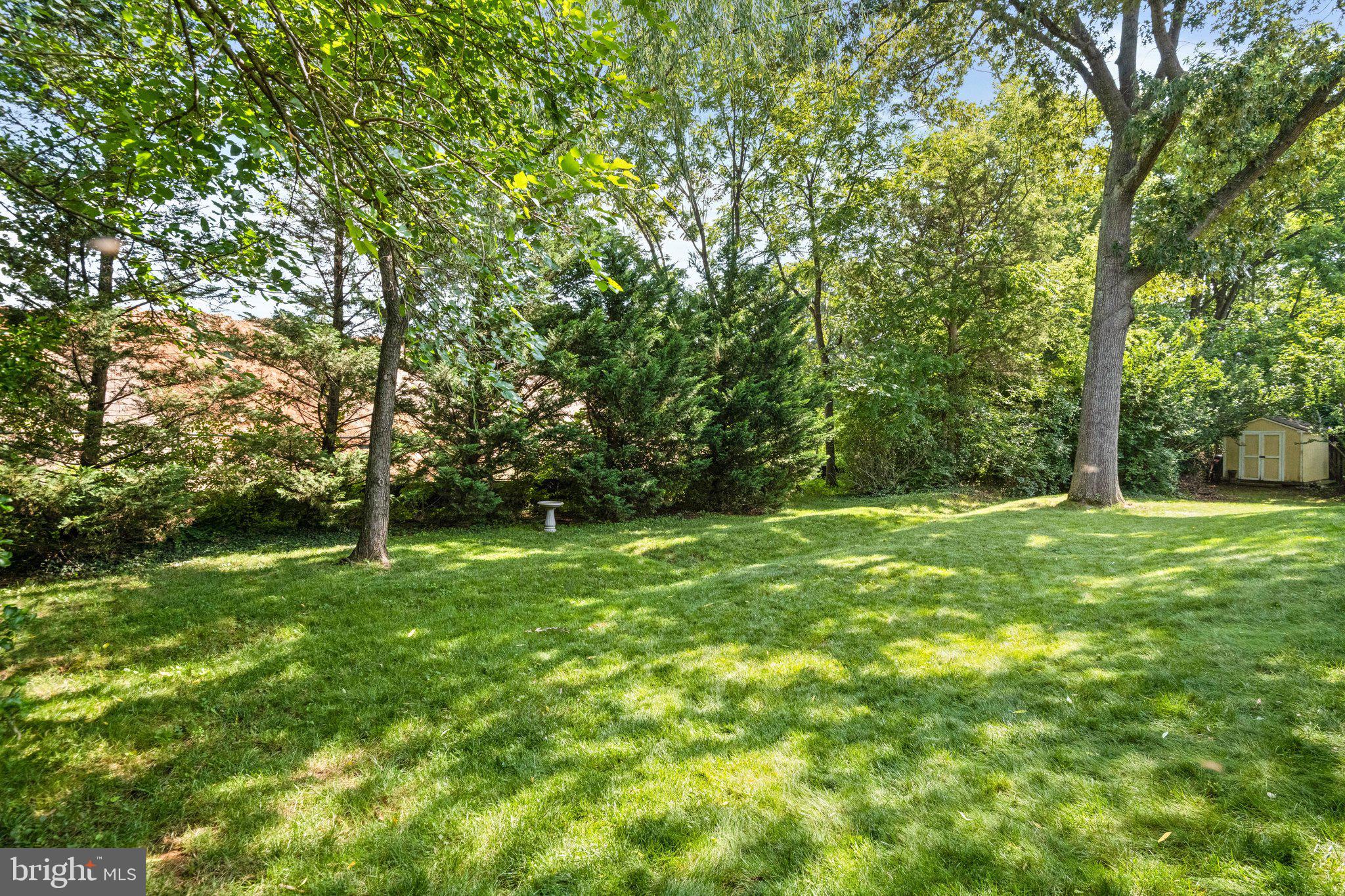 904 DUNBARTON COURT