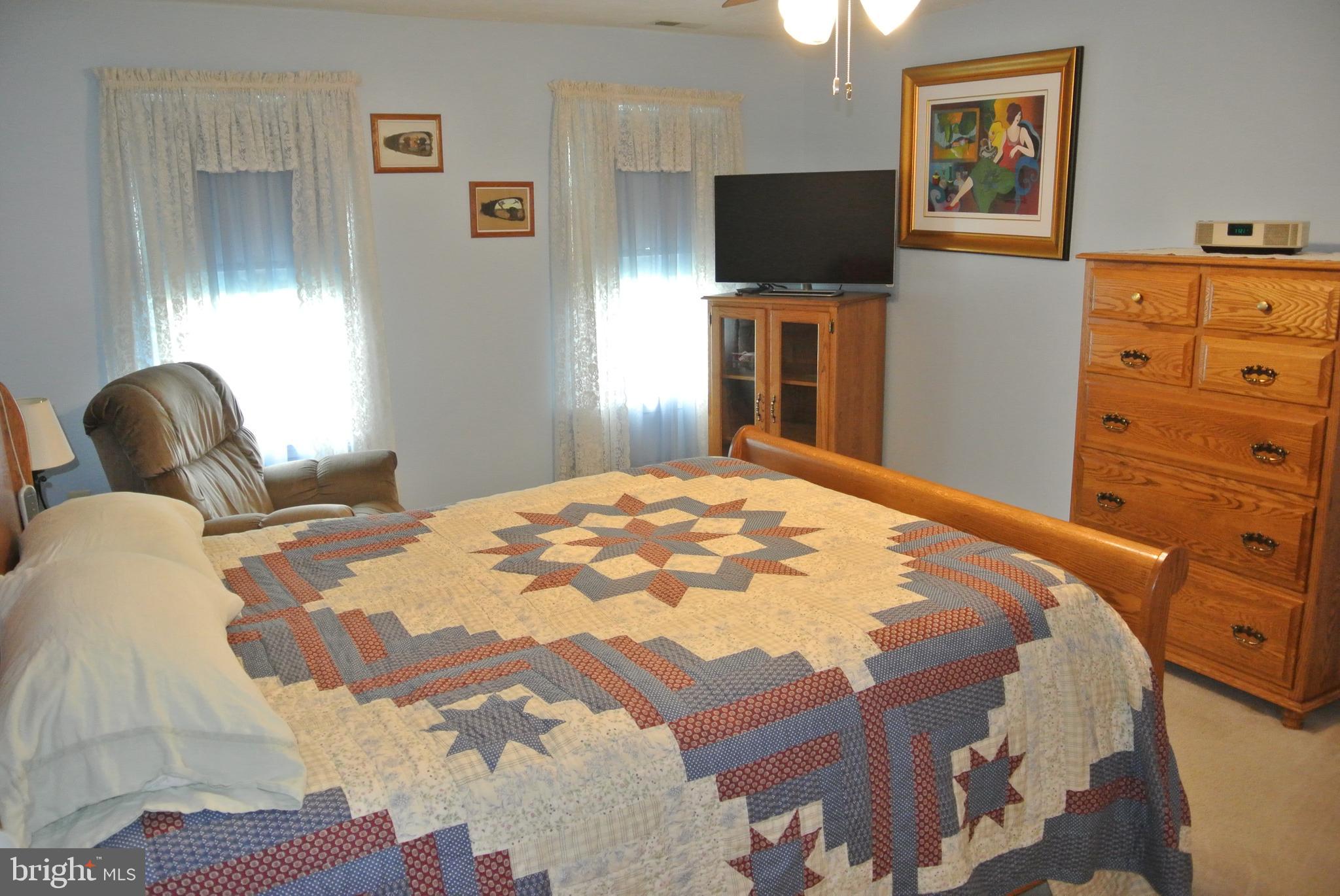 CRESCENT RUN - Residential