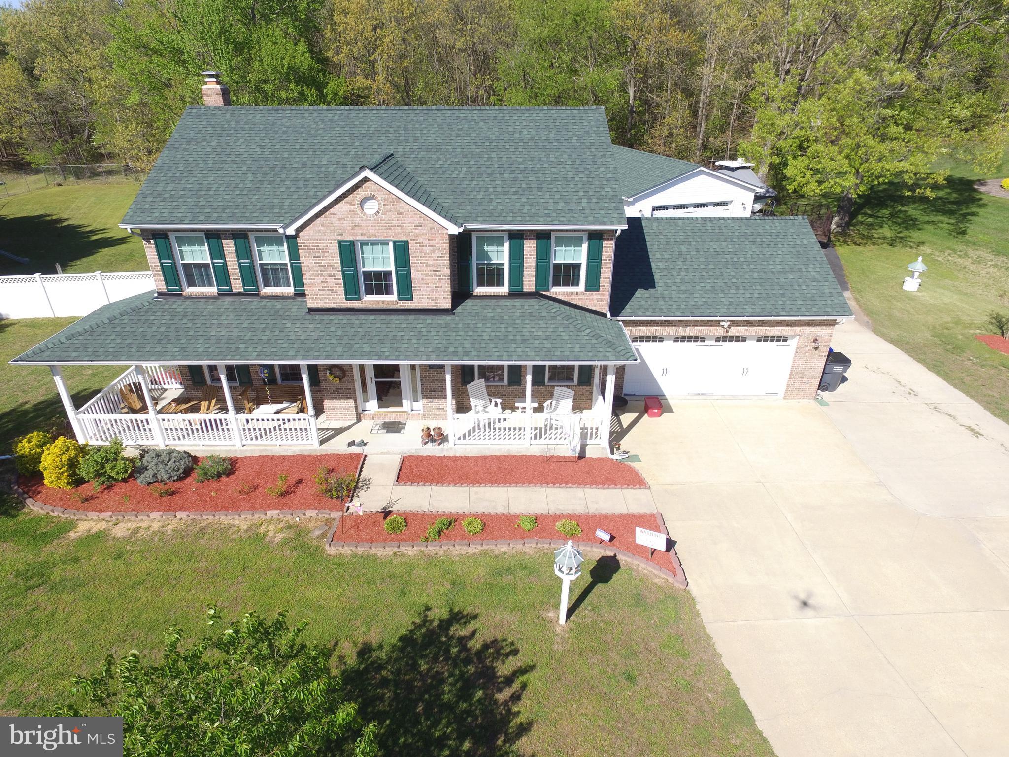 CRESCENT RUN - Residential