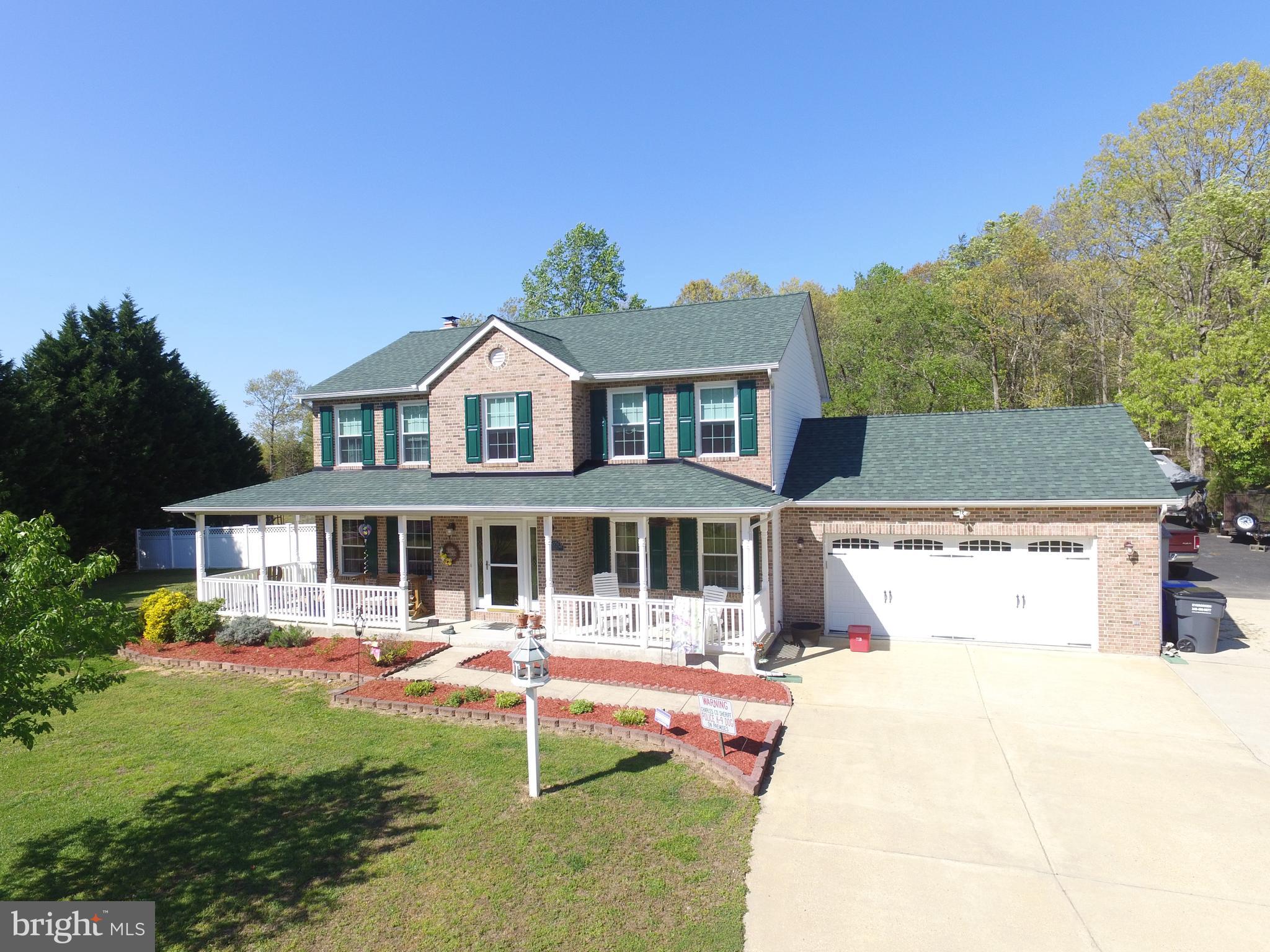 CRESCENT RUN - Residential